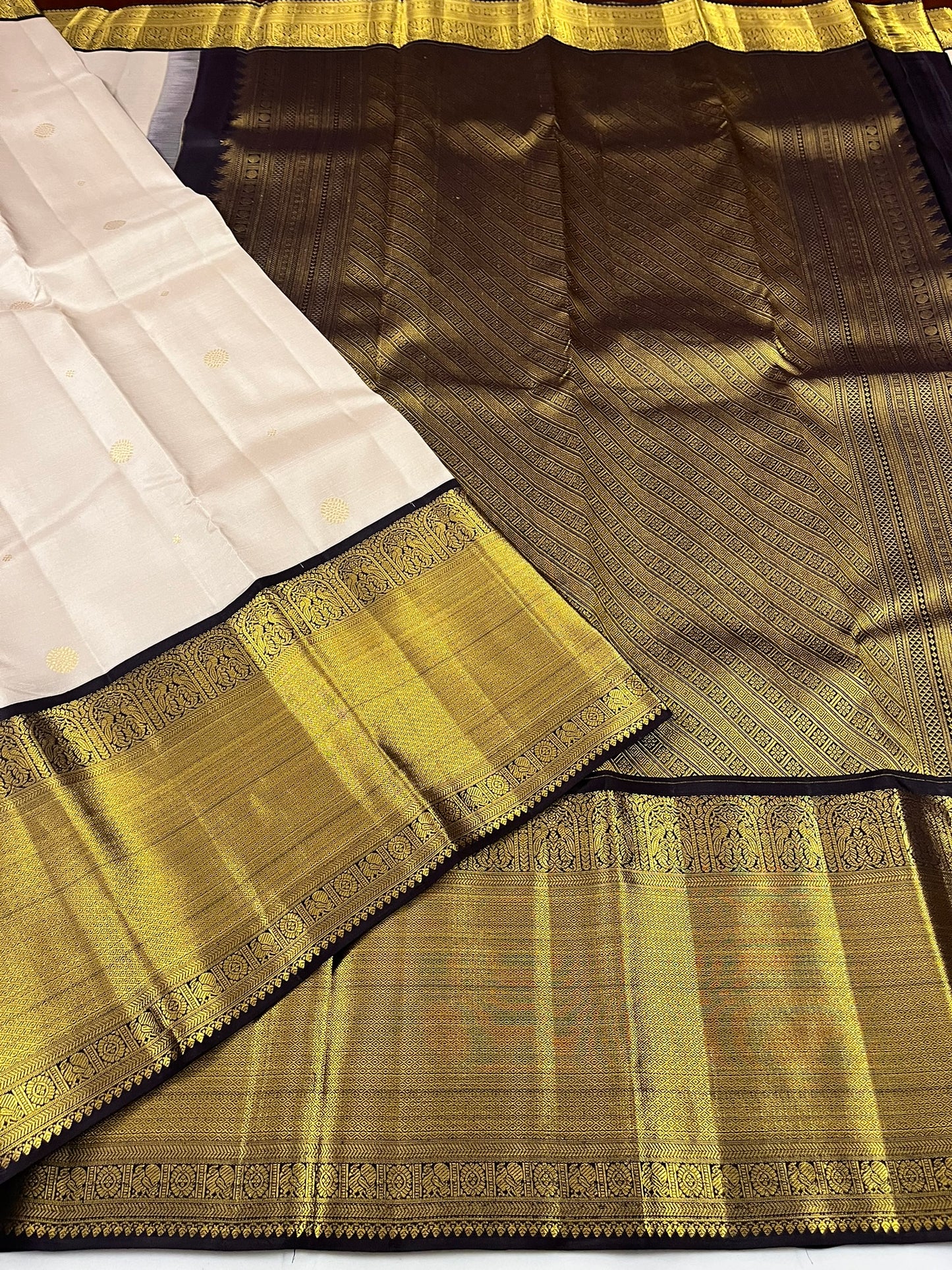 Kanchivaram Silk SBF98H18-6 By SRISHTA