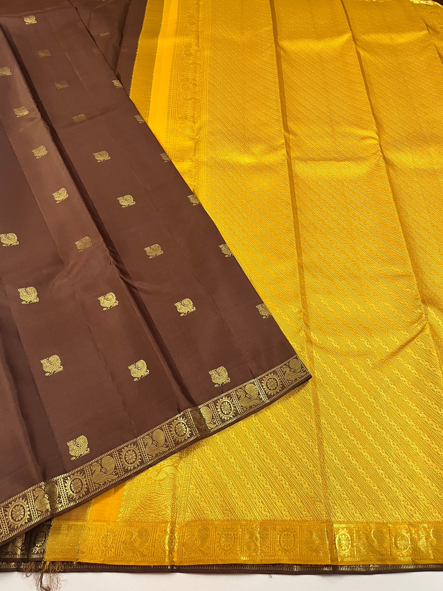 Kanchivaram Silk SBF90H25-1 By SRISHTA