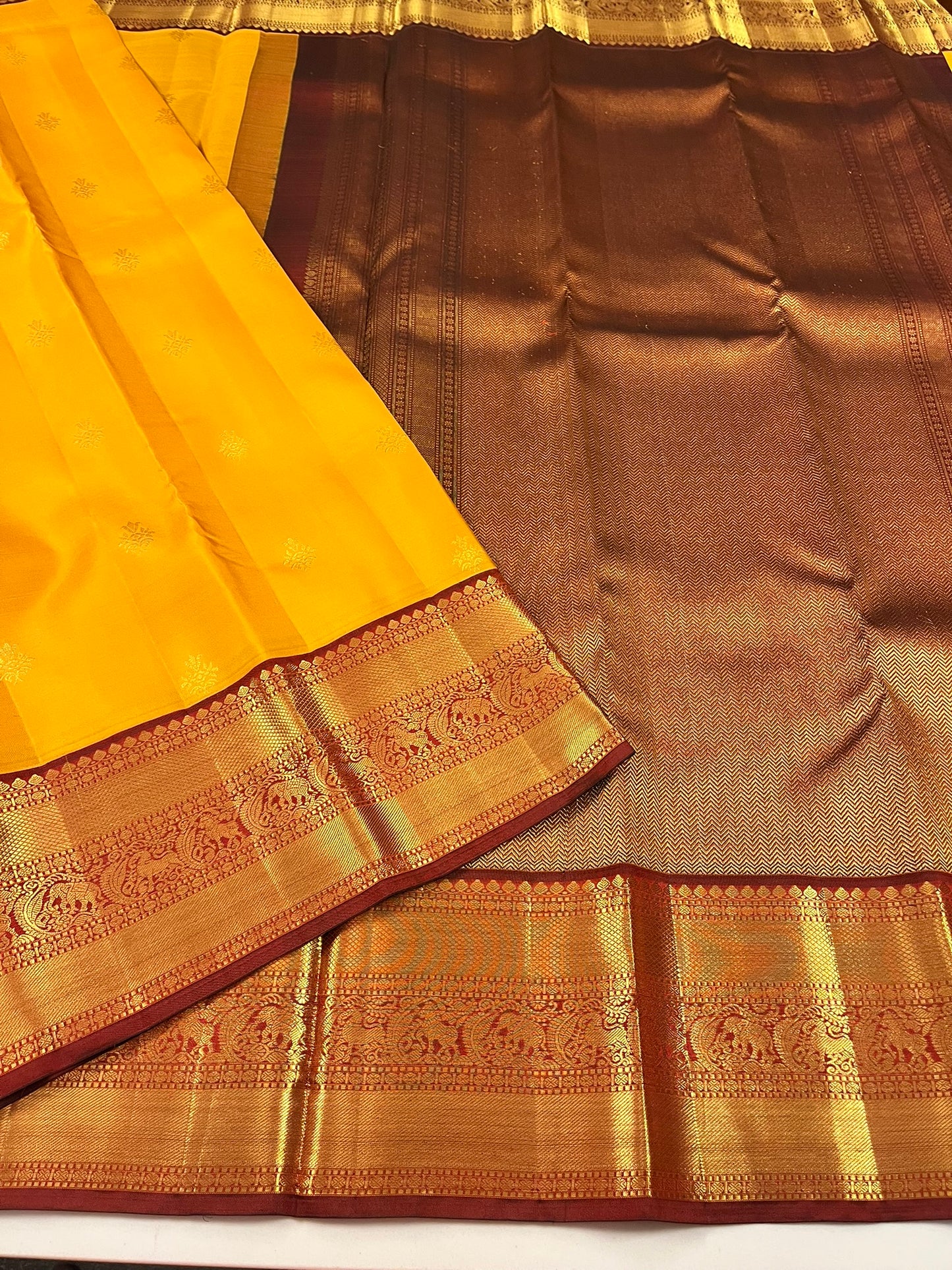 Kanchivaram Silk SBF90H16-4 By SRISHTA