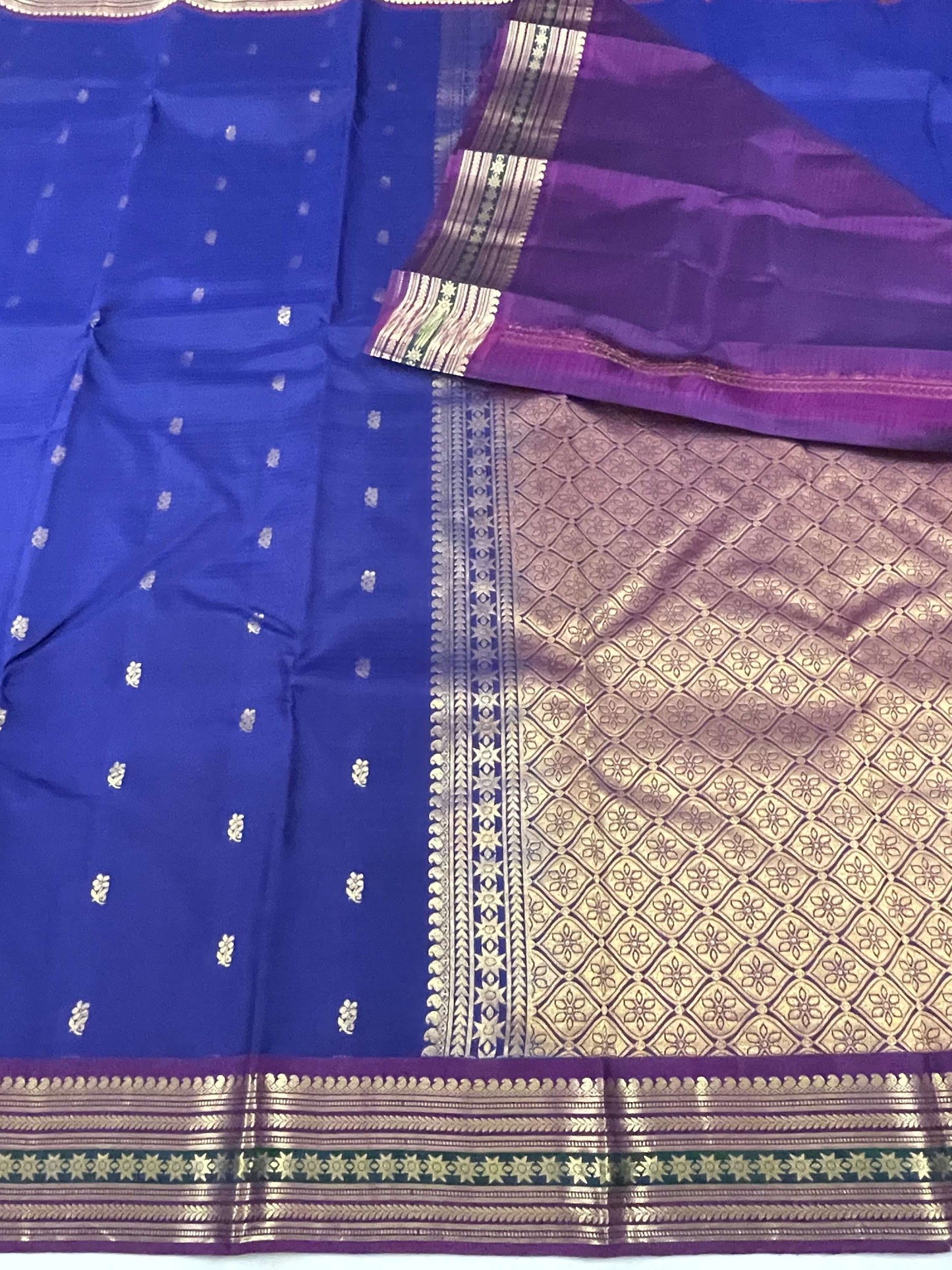 Kanchivaram Silk SBF76G1-8 By SRISHTA