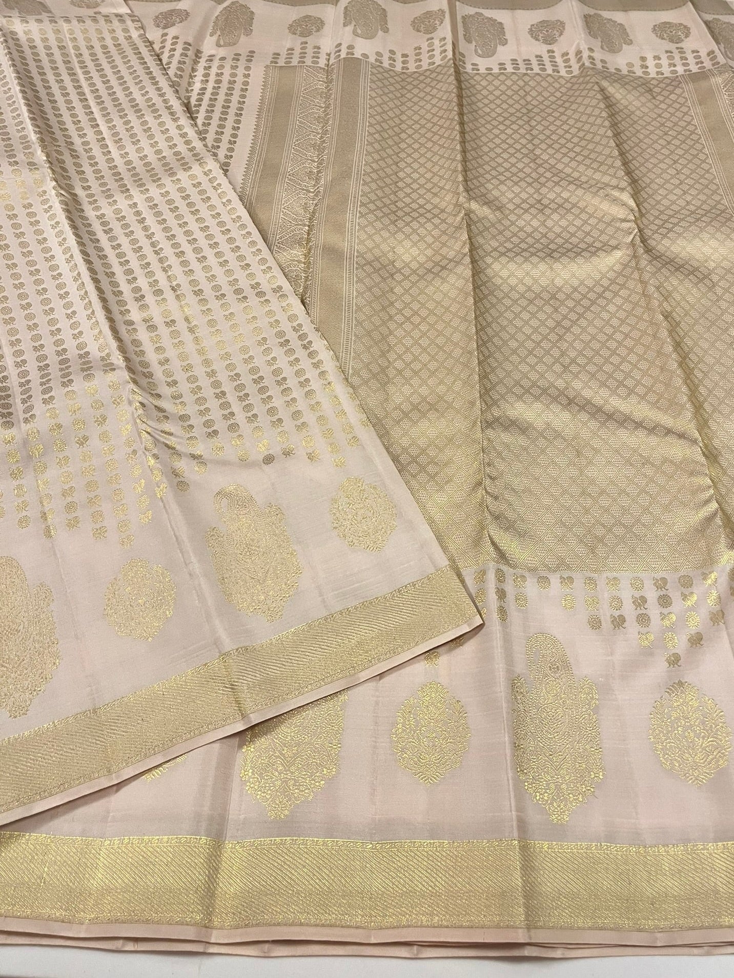 Kanchivaram Silk SBF90H33-1 By SRISHTA
