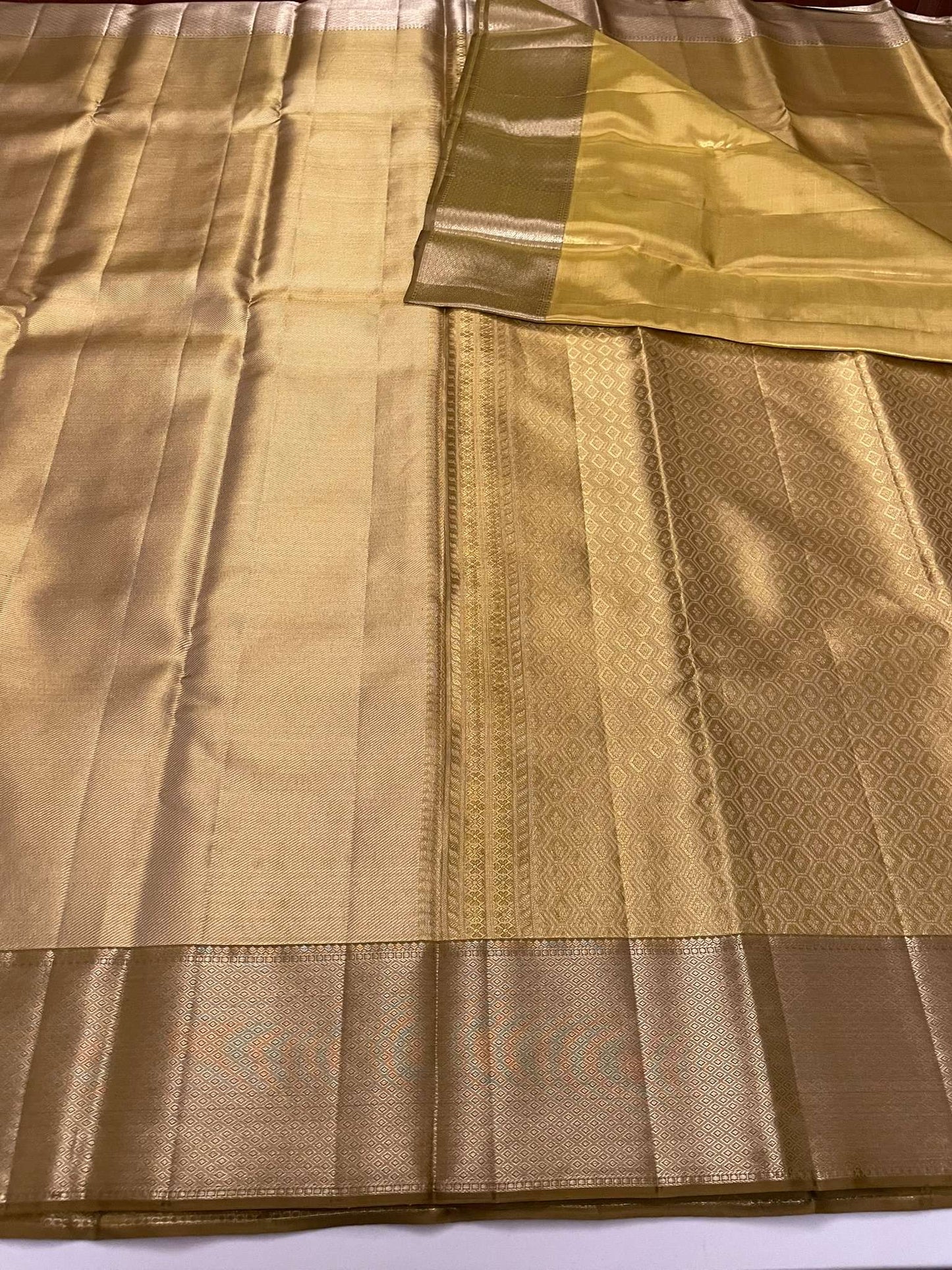 Kanchivaram Silk SBE113I3-3 By SRISHTA