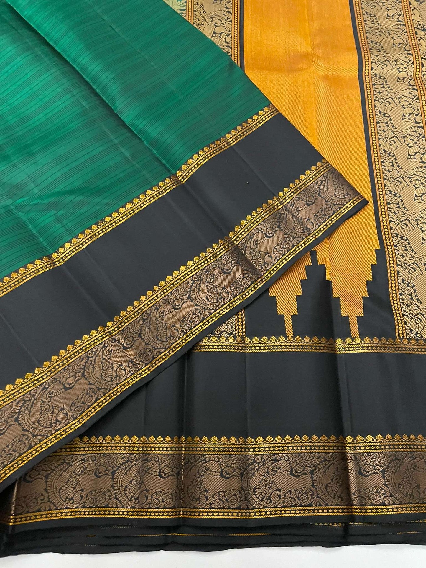 Kanchivaram Silk SBE109I6-1 By SRISHTA