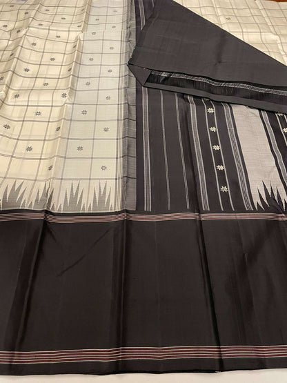 Kanchivaram Silk SBE118I3-1 By SRISHTA