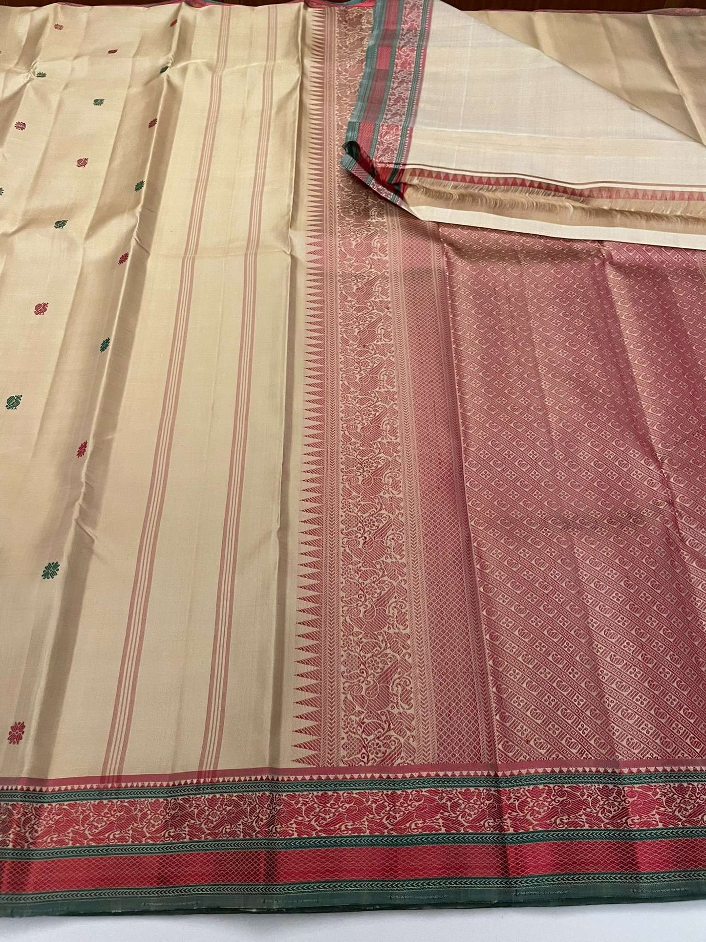 Kanchivaram Silk SBE117I2-1 By SRISHTA