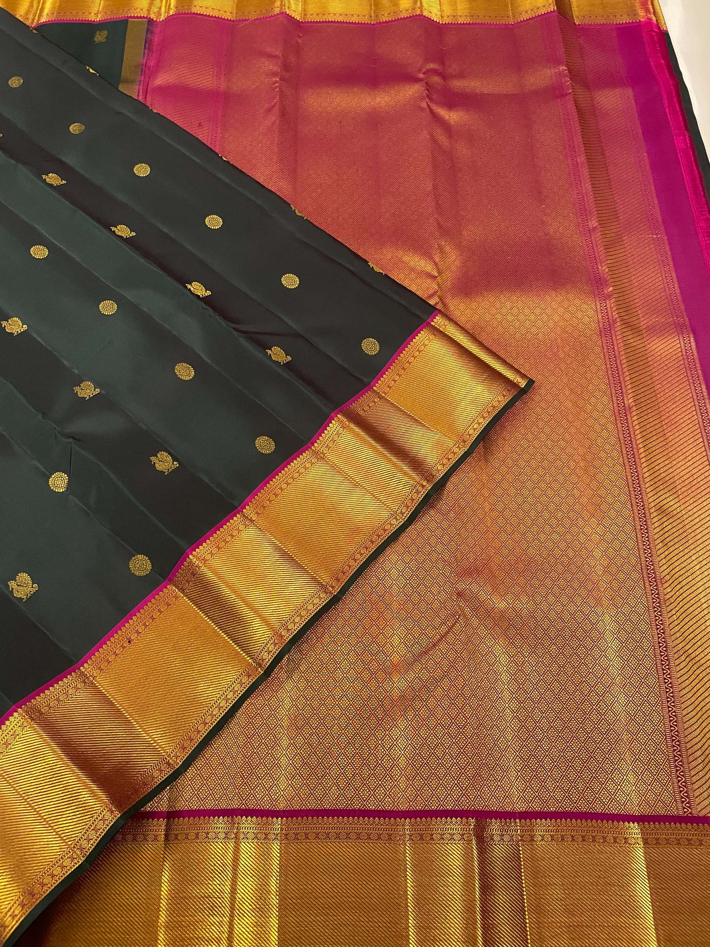 Kanchivaram Silk SBF75G10-1 By SRISHTA