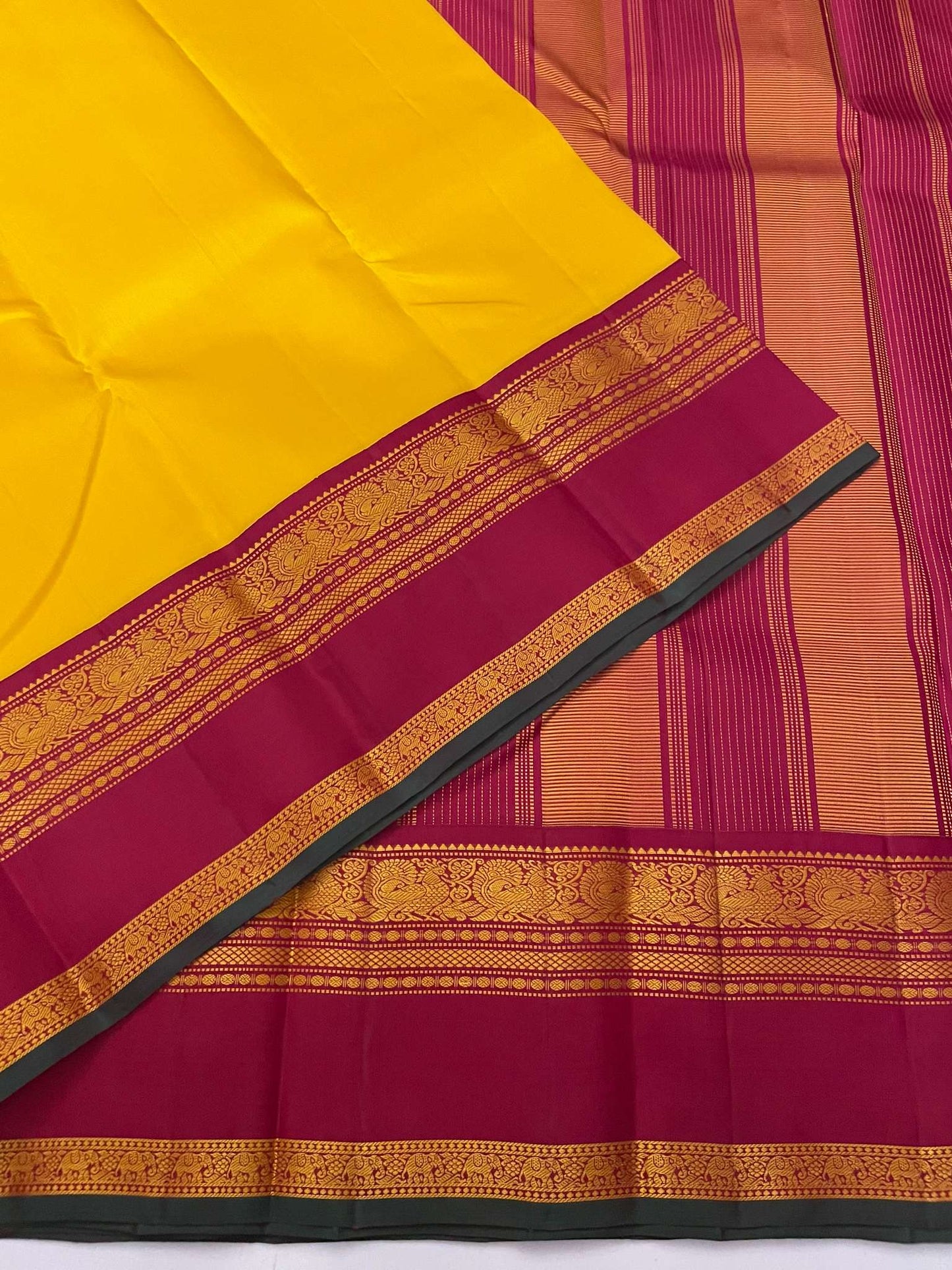 Kanchivaram Silk SBE118I4-1 By SRISHTA
