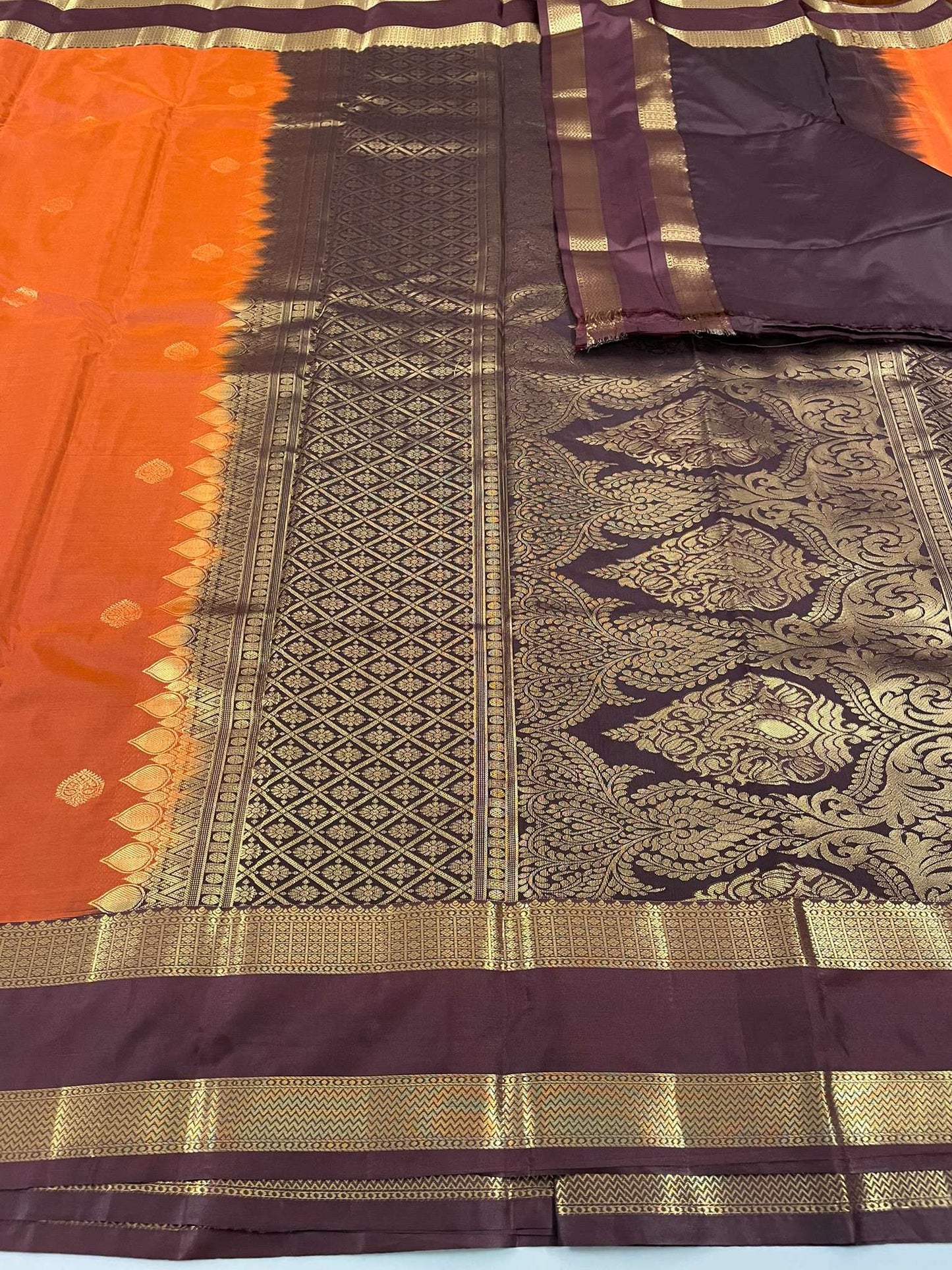 Gift Saree SBF6D1-75 By SRISHTA