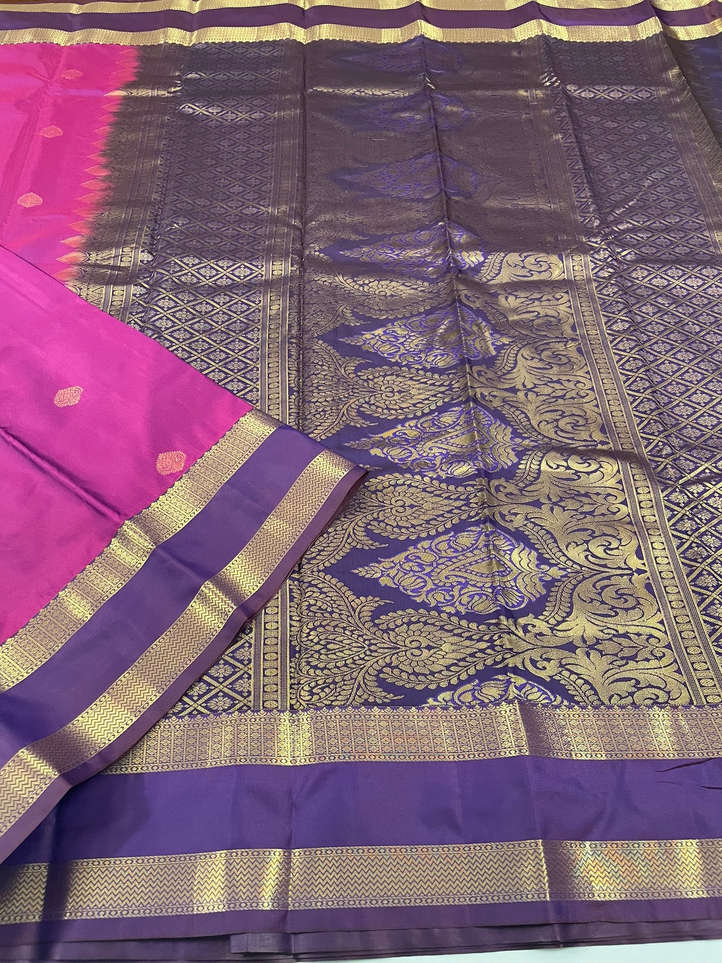Gift Saree SBF6D1-53 By SRISHTA