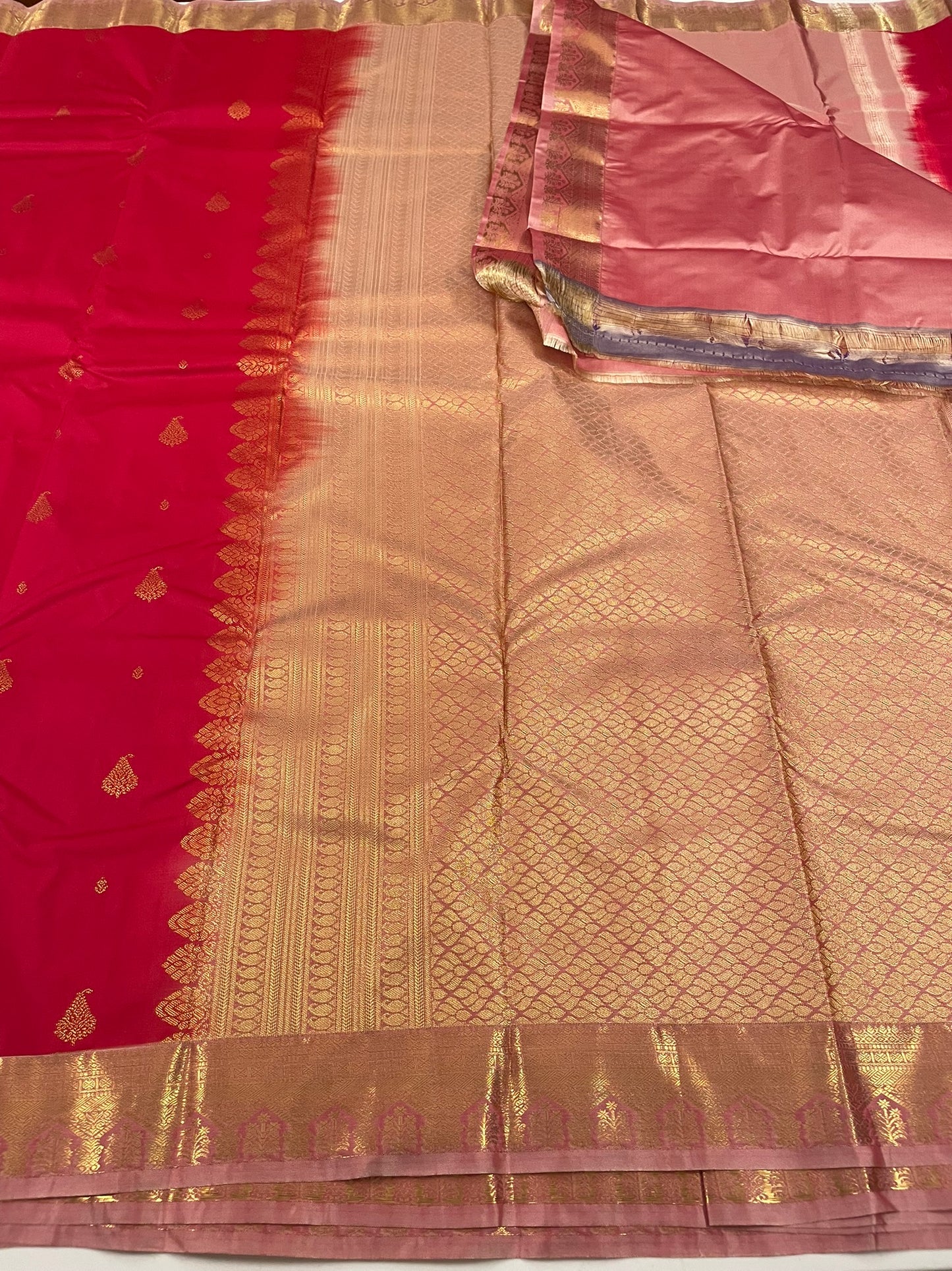 Gift Saree SBF6D1-51 By SRISHTA