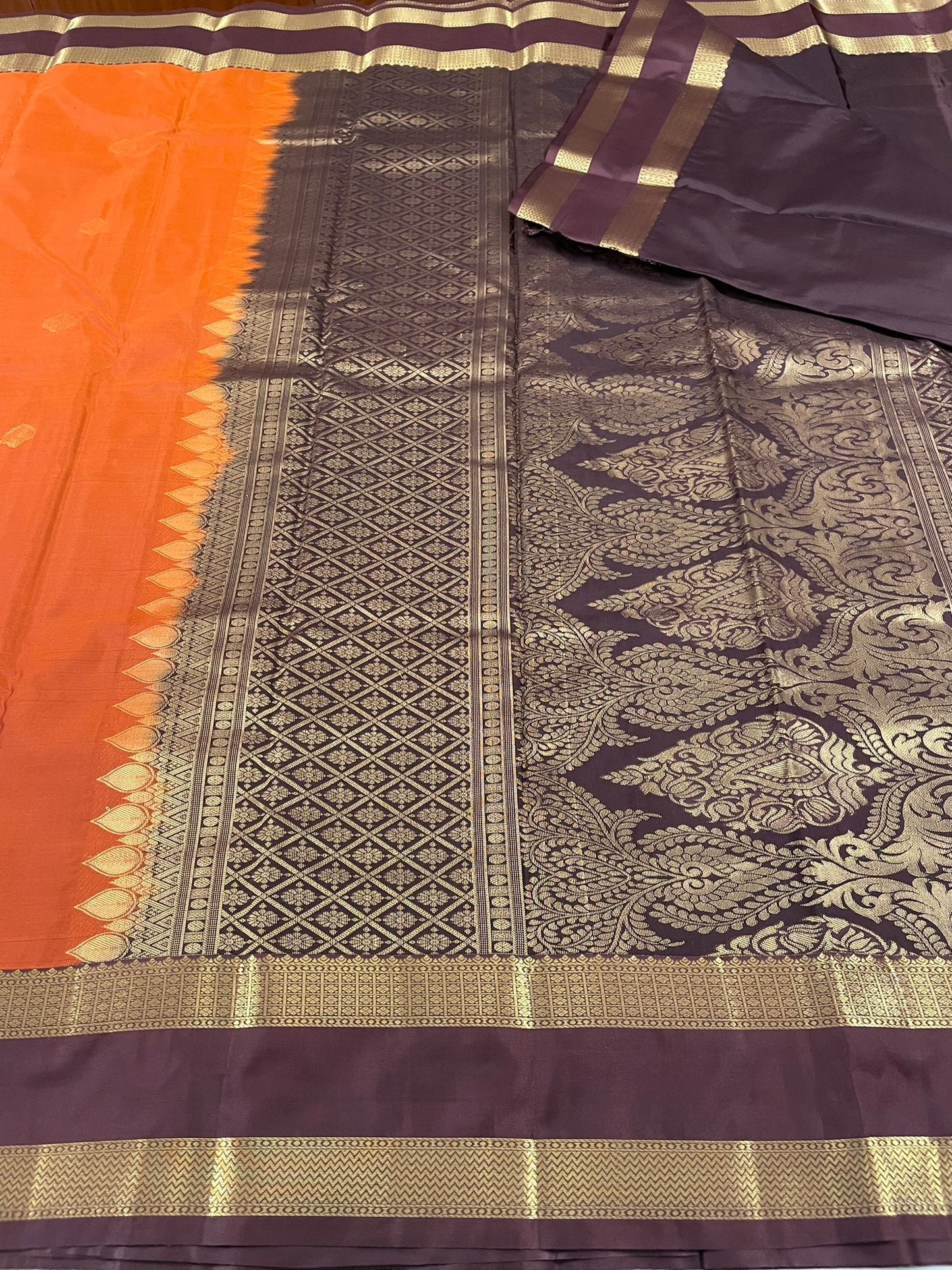 Gift Saree SBF6D1-43 By SRISHTA