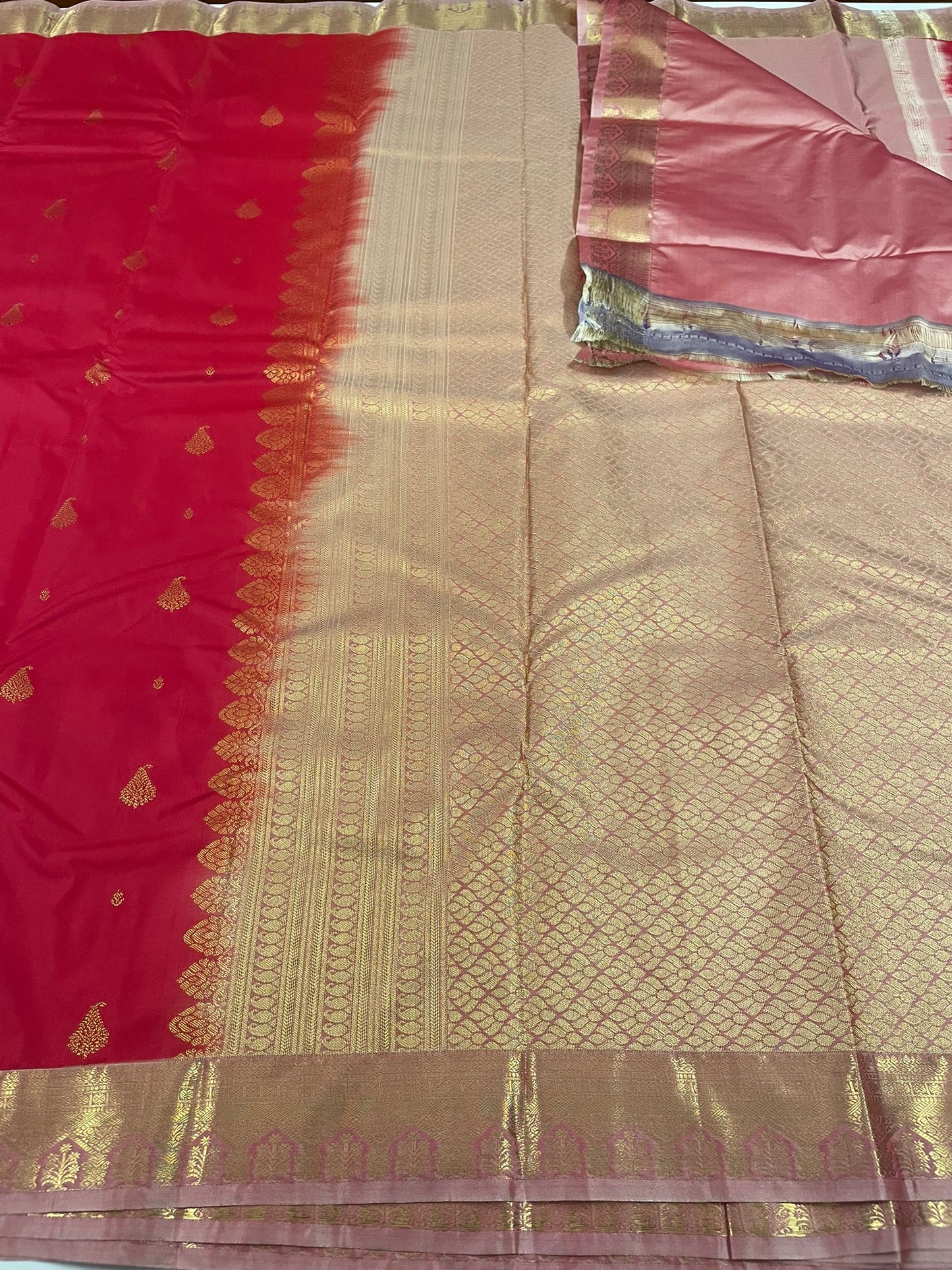 Gift Saree SBF6D1-51 By SRISHTA