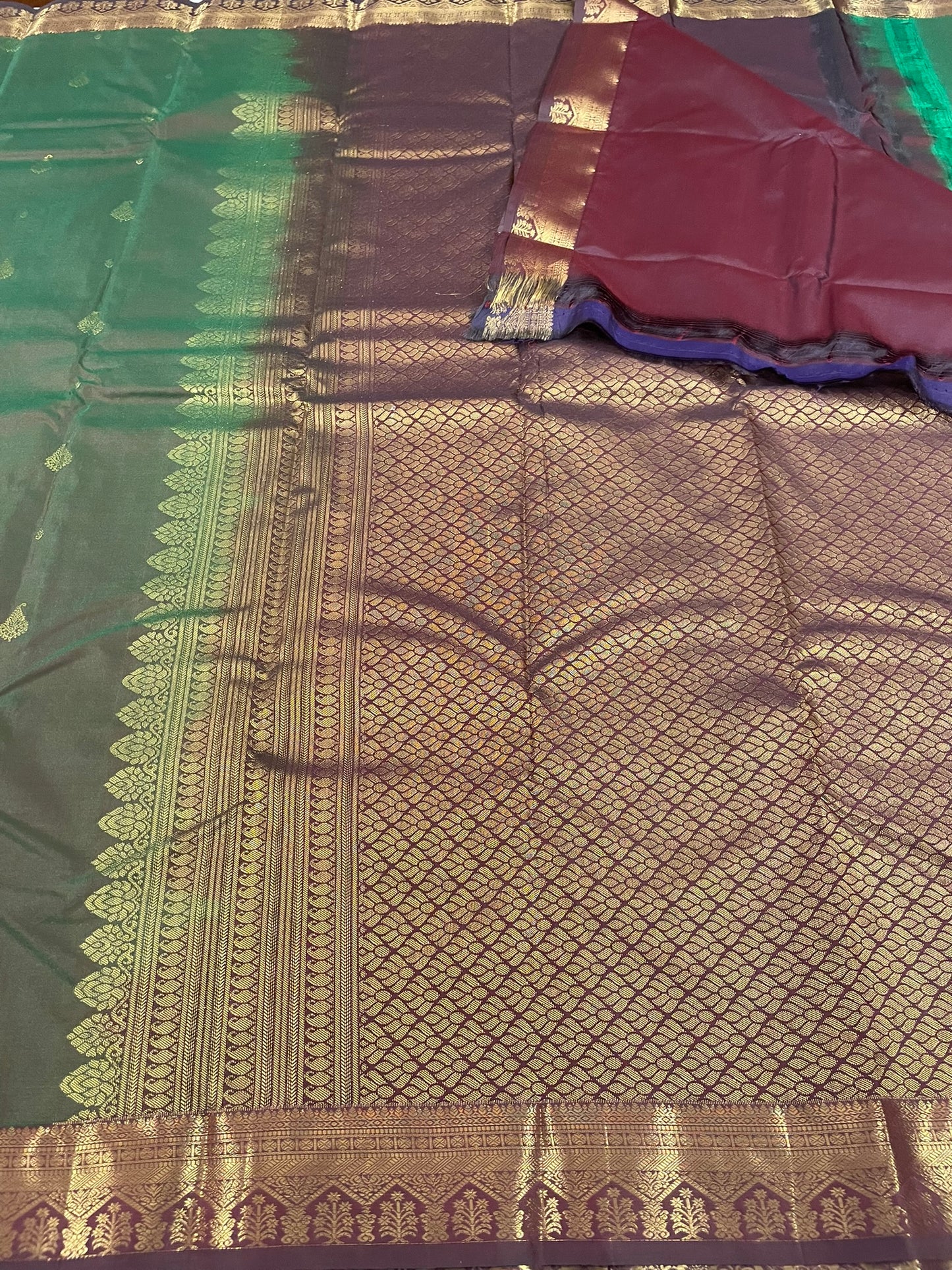 Gift Saree SBF6D1-2 By SRISHTA