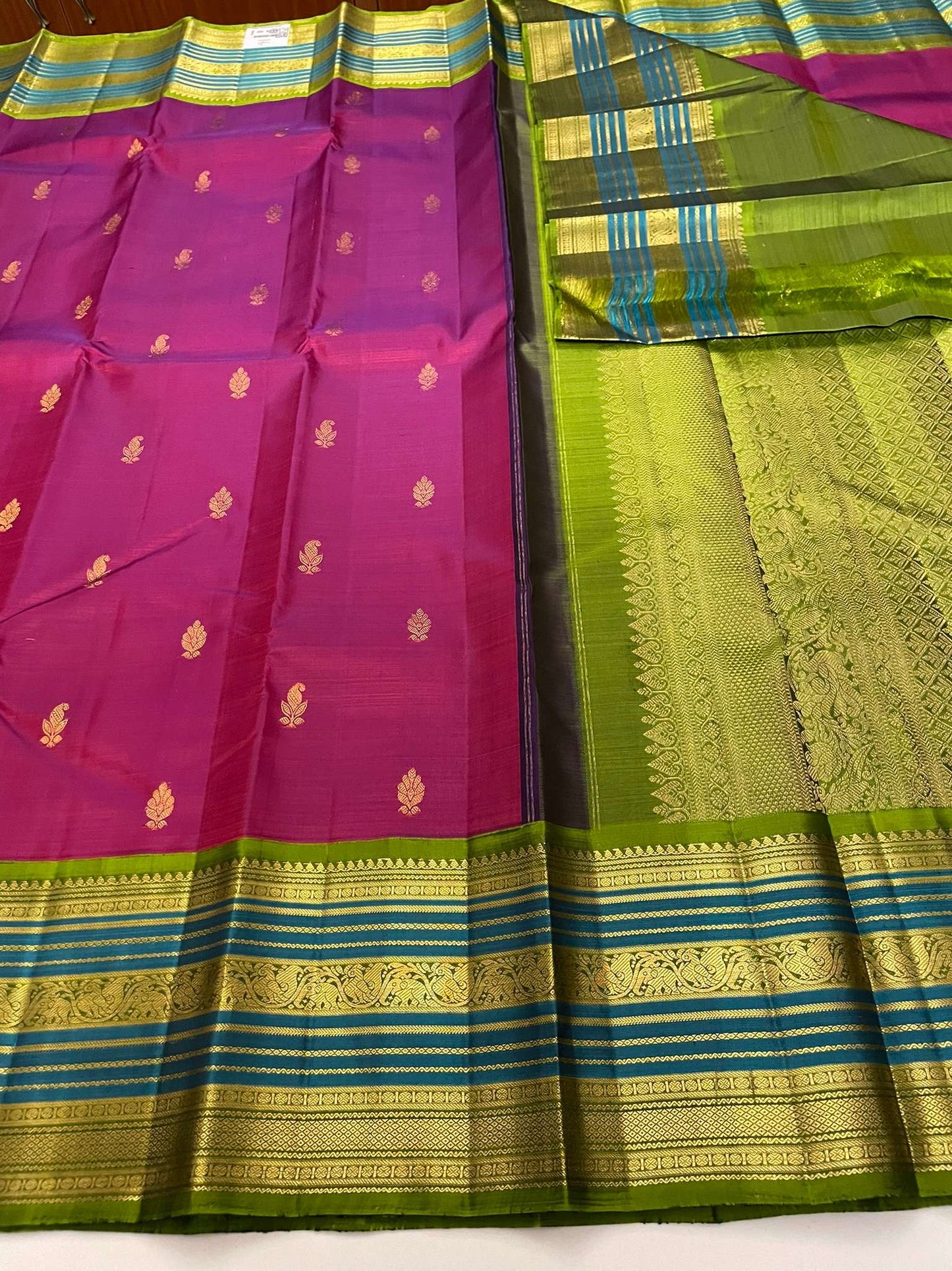 Kanchivaram Silk SBE116I13-1 By SRISHTA