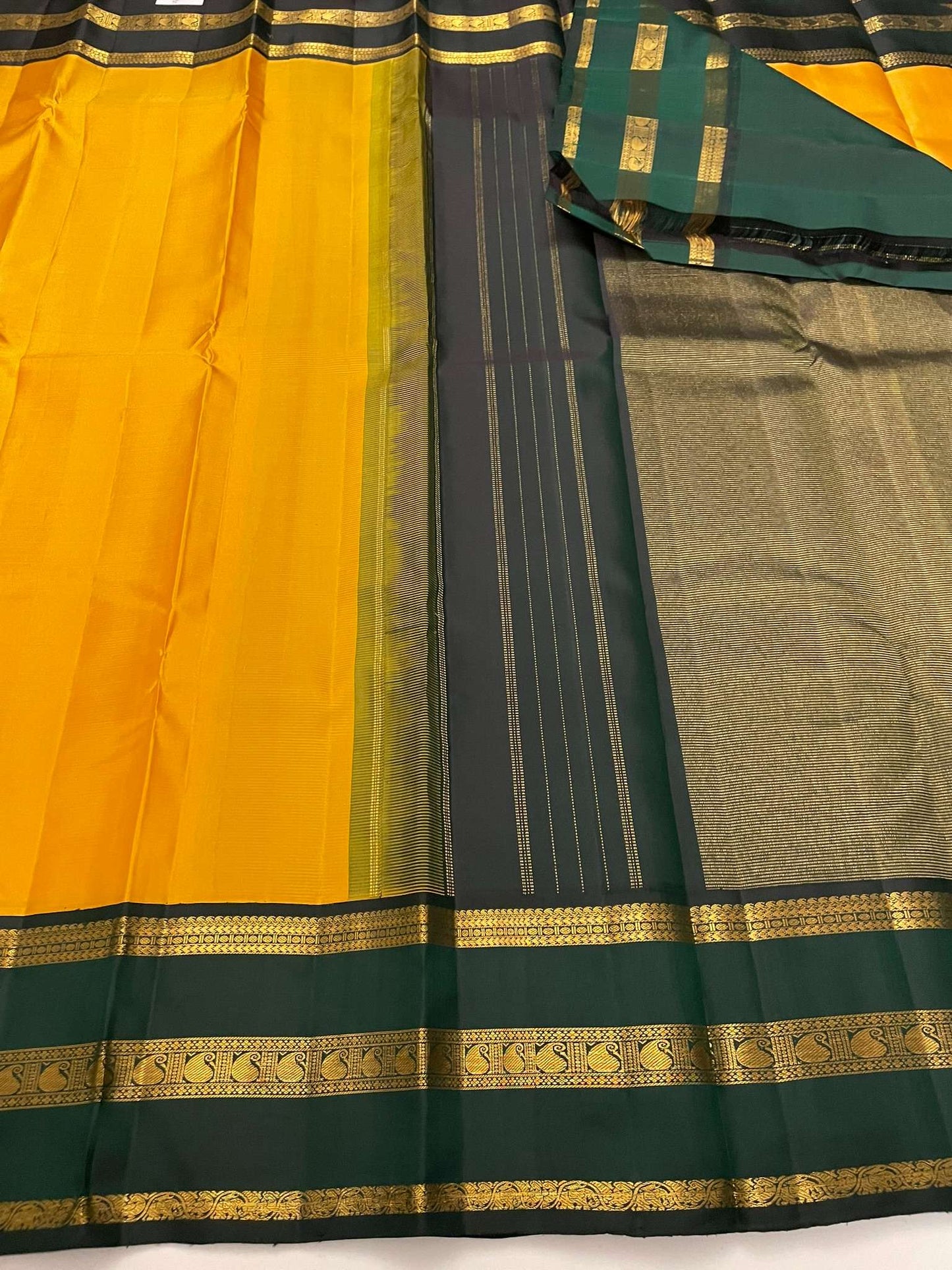 Kanchivaram Silk SBE116I4-1 By SRISHTA