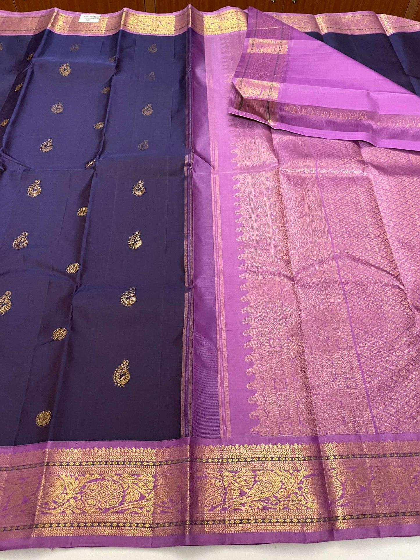 Kanchivaram Silk SBE116I8-1 By SRISHTA