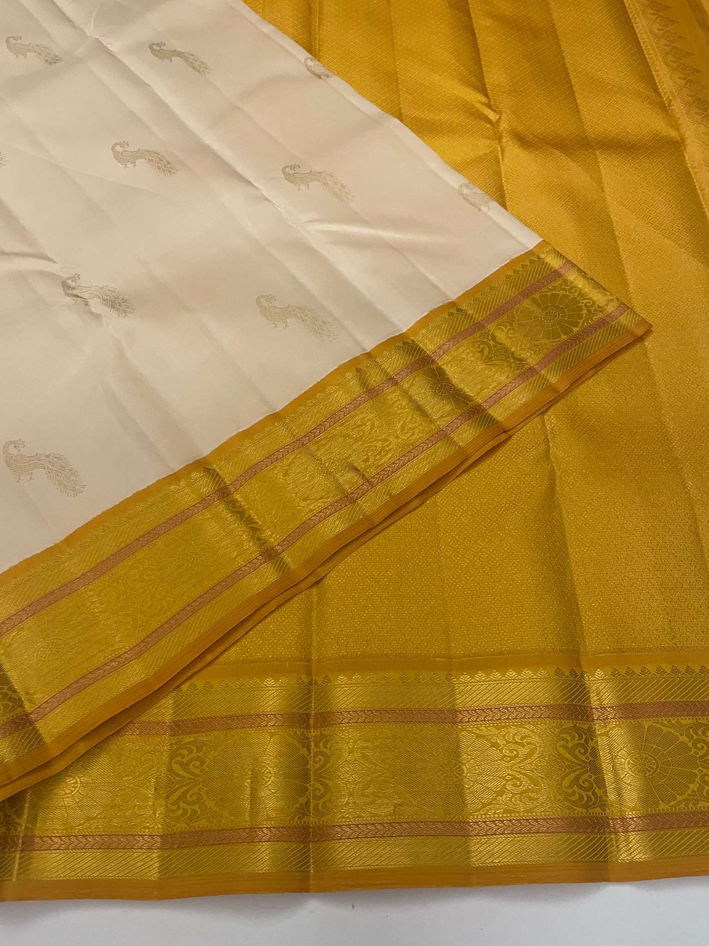 Kanchivaram Silk SBE115I11-1 By SRISHTA