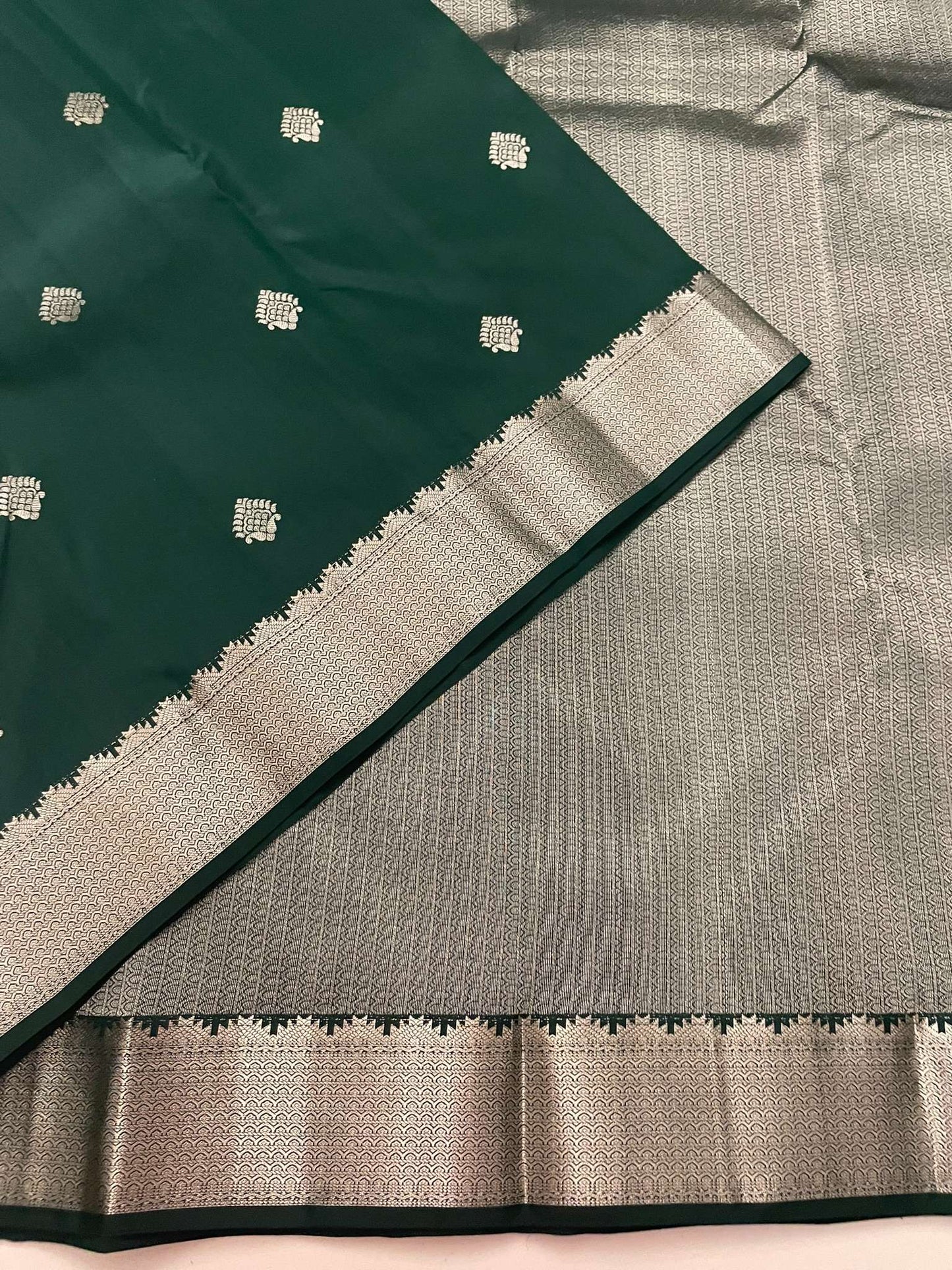 Kanchivaram Silk SBE119I17-1 By SRISHTA