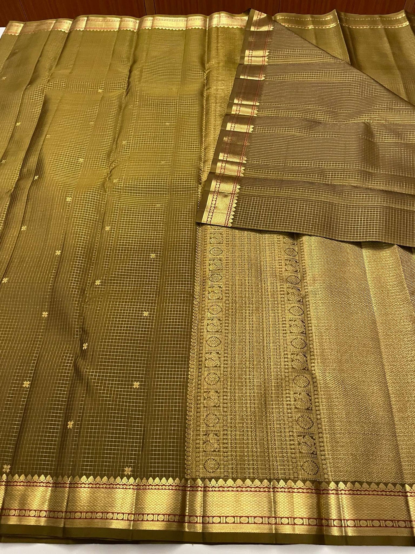 Kanchivaram Silk SBE225A2-1 By SRISHTA