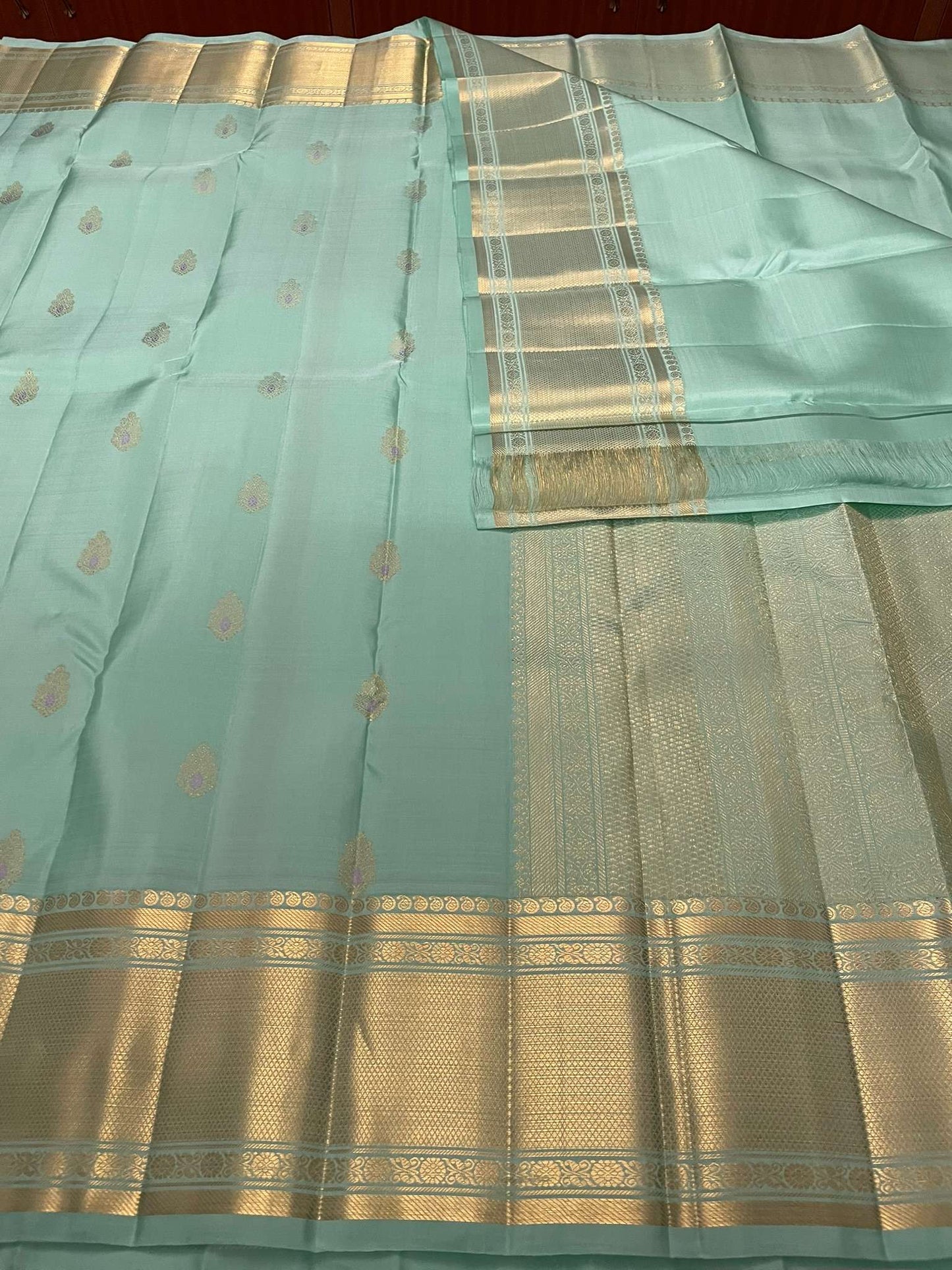 Kanchivaram Silk SBE225A11-1 By SRISHTA