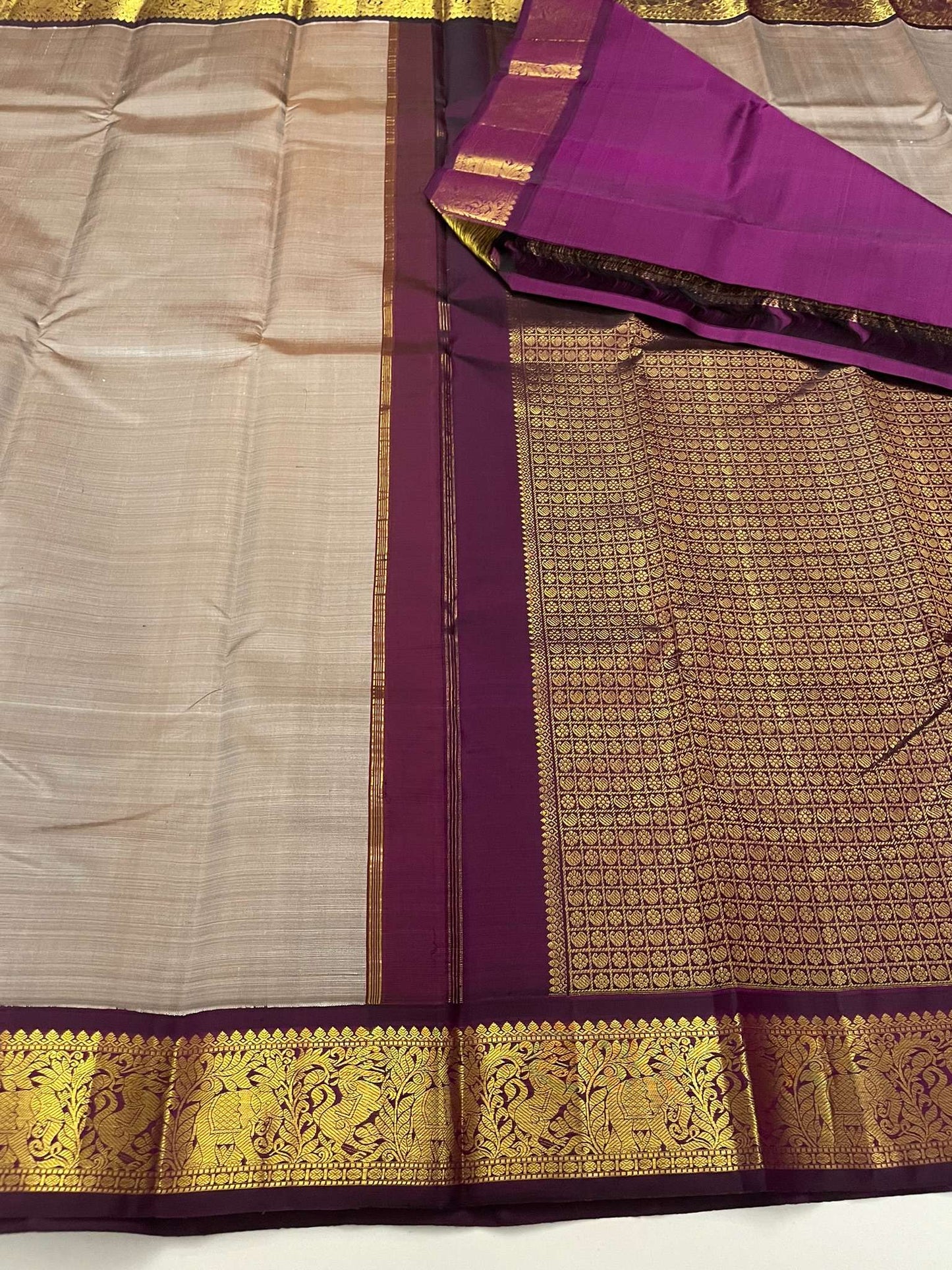 Kanchivaram Silk SBE128I8-1 By SRISHTA