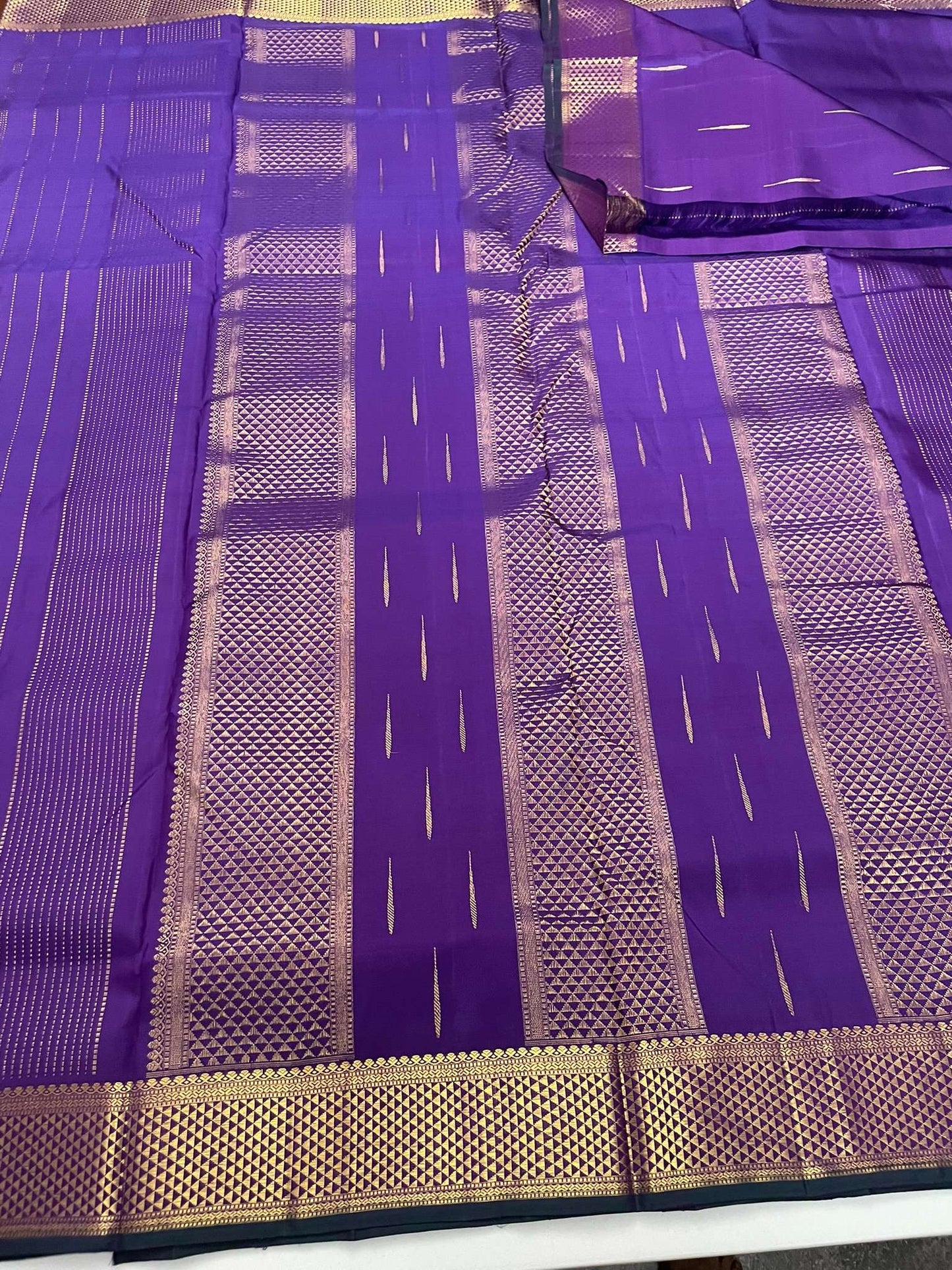 Kanchivaram Silk SBE128I10-1 By SRISHTA