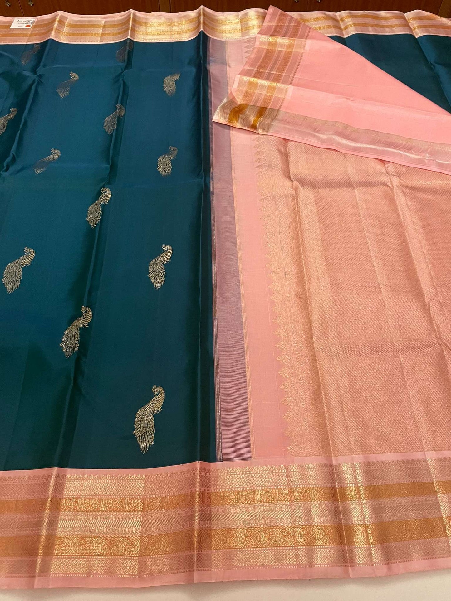 Kanchivaram Silk SBE130I6-1 By SRISHTA