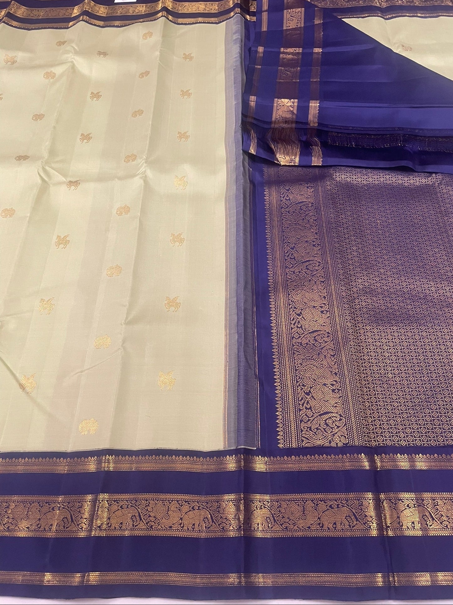 Kanchivaram Silk SBF21D3-1 By SRISHTA