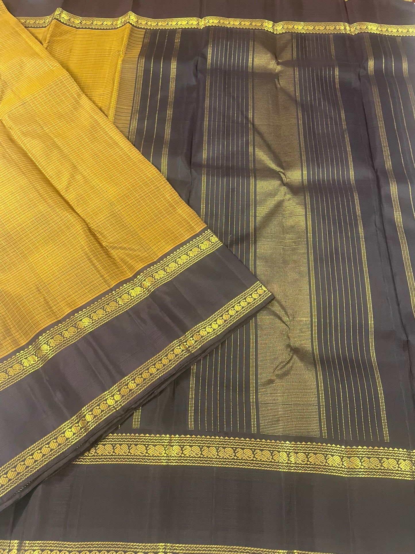 Kanchivaram Silk SBF21D9-1 By SRISHTA