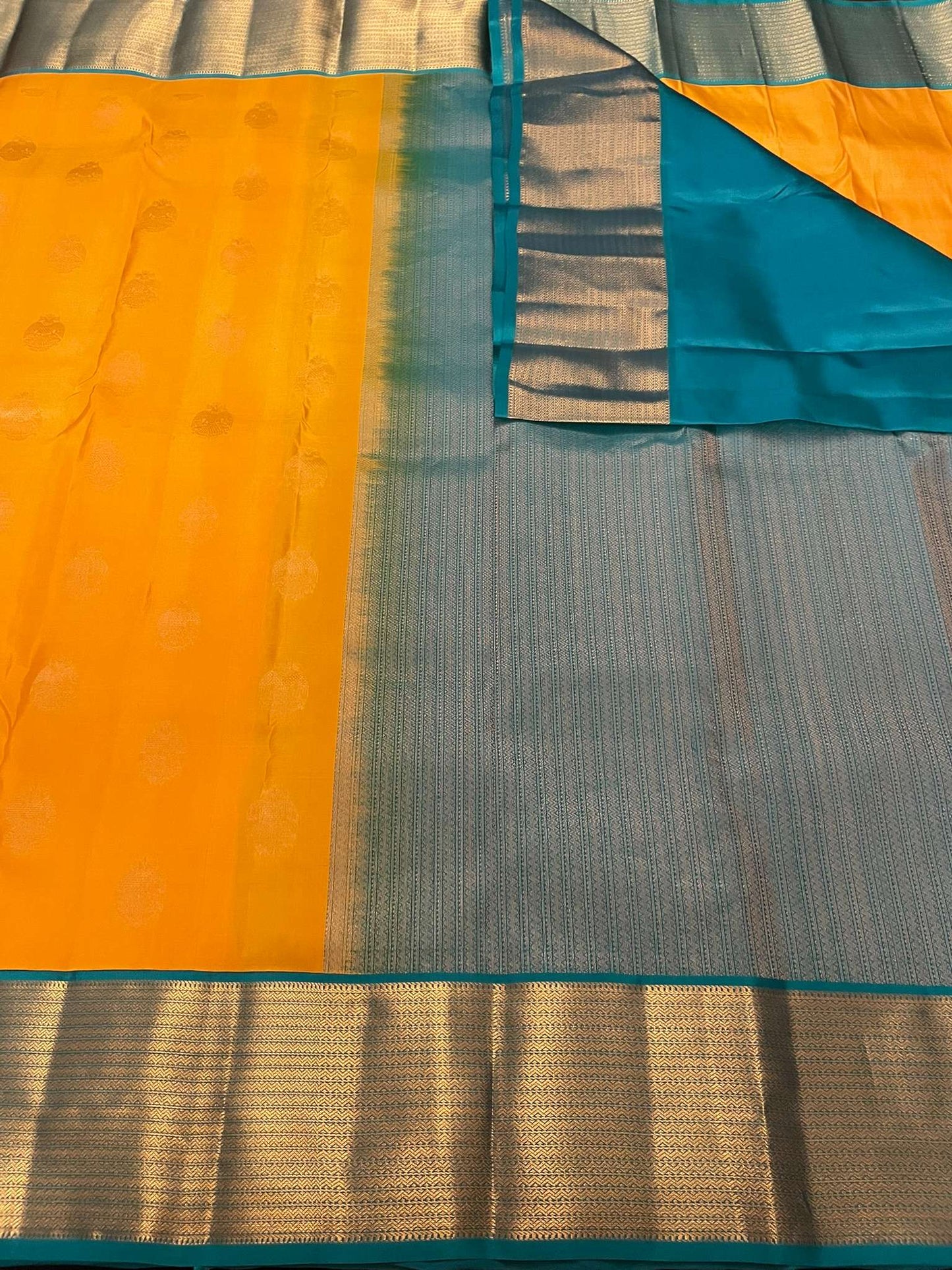 Kanchivaram Silk SBE228A37-6 By SRISHTA