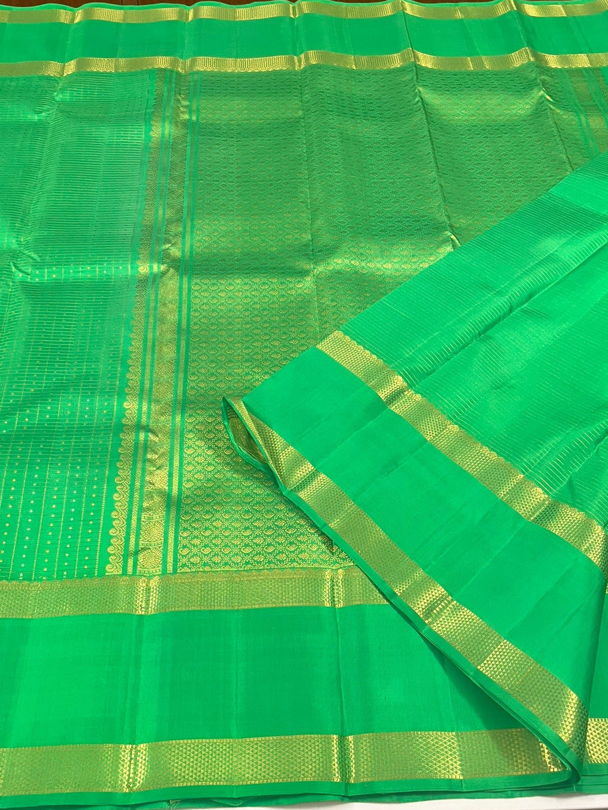 Kanchivaram Silk SBF118I18-3 By SRISHTA
