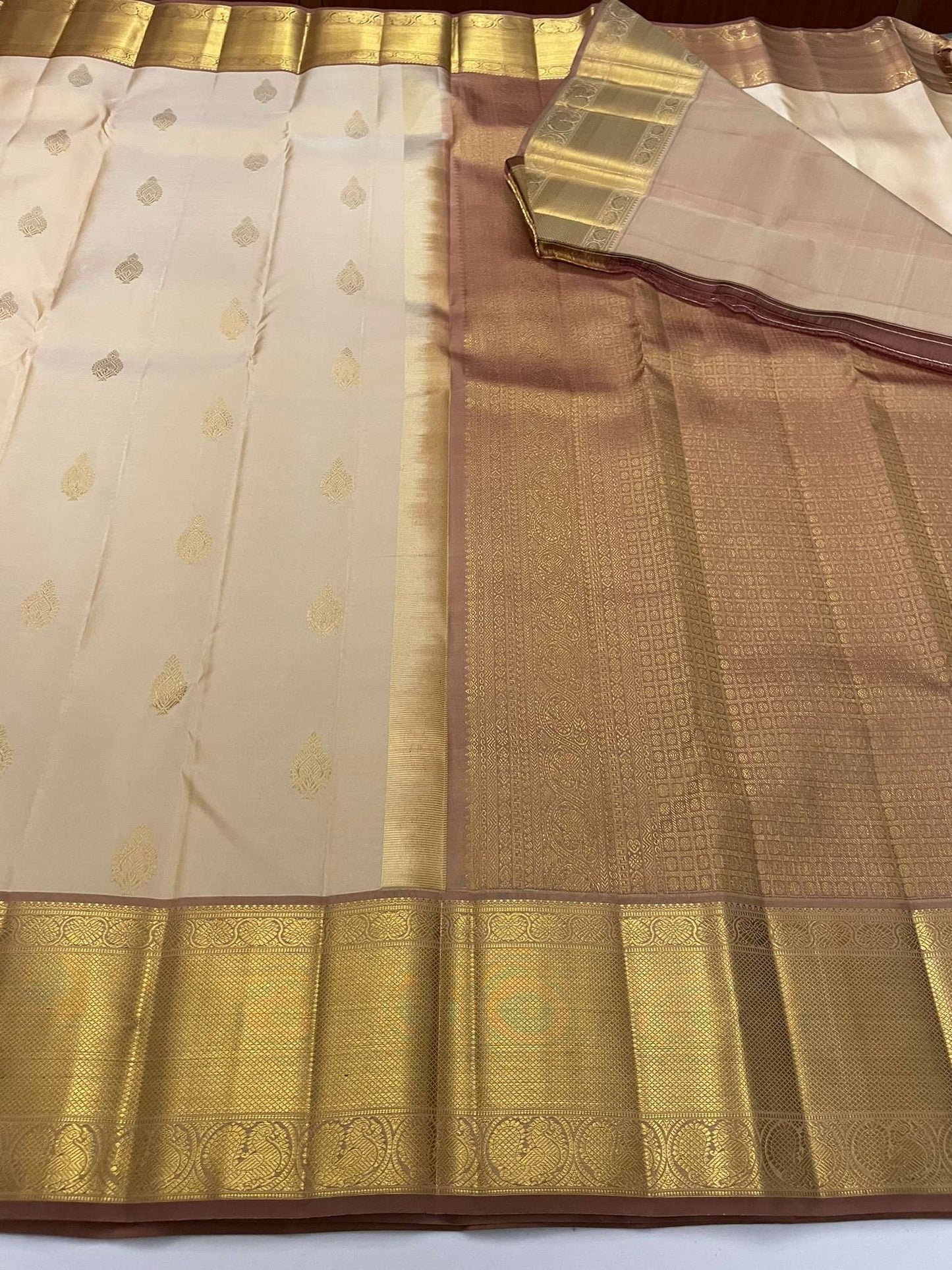 Kanchivaram Silk SBE131I11-5 By SRISHTA