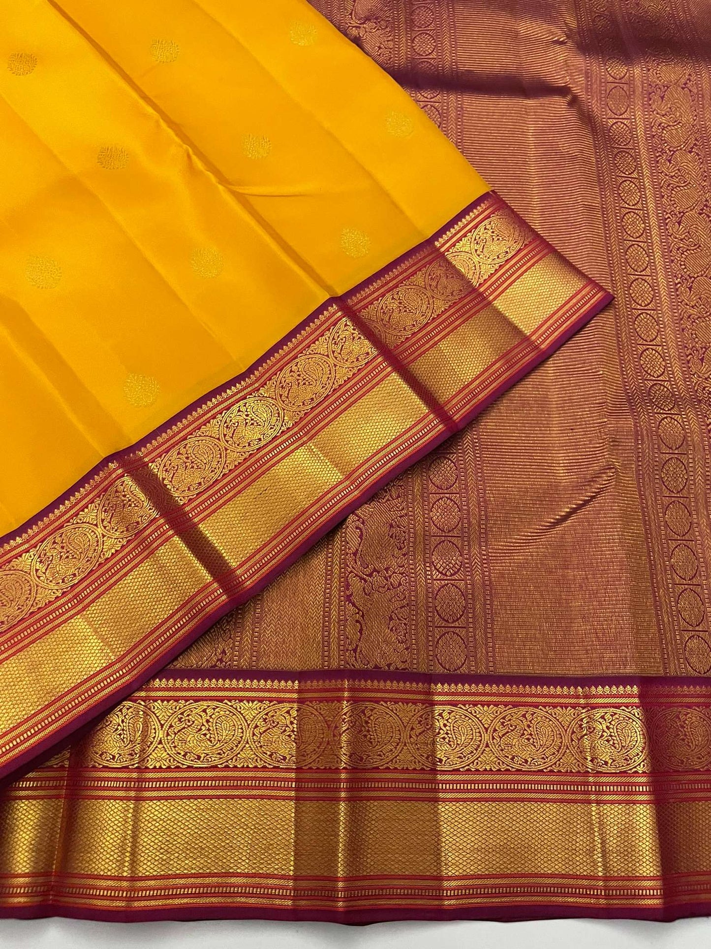 Kanchivaram Silk SBE131I3-10 By SRISHTA