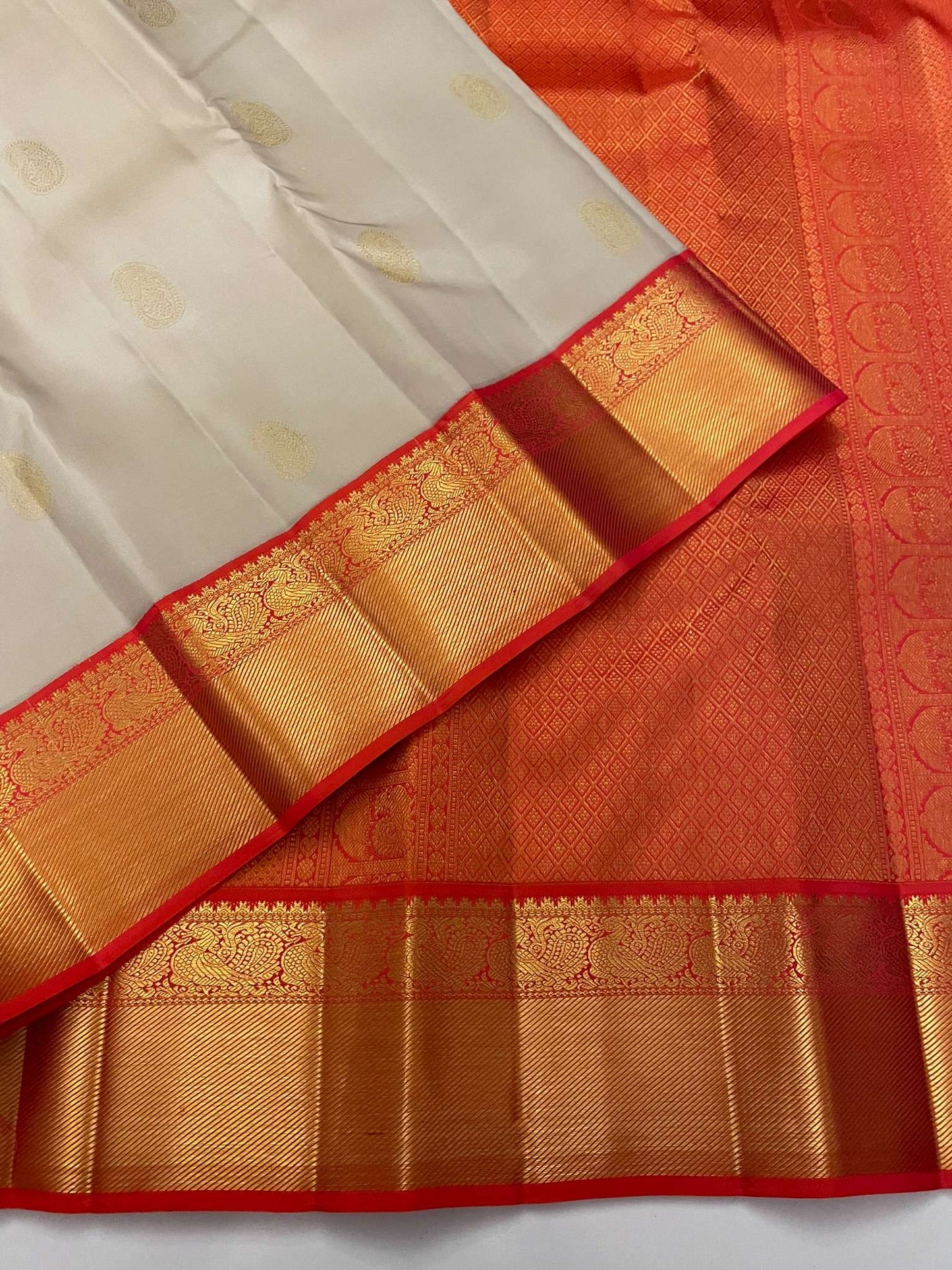 Kanchivaram Silk SBE131I3-8 By SRISHTA