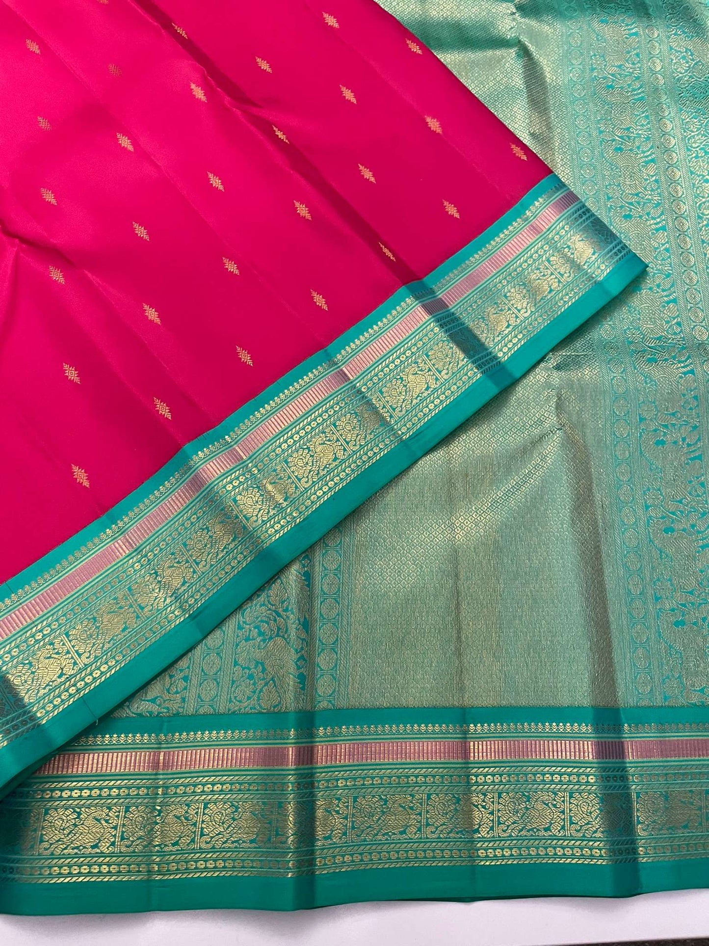 Kanchivaram Silk SBE131I10-6 By SRISHTA