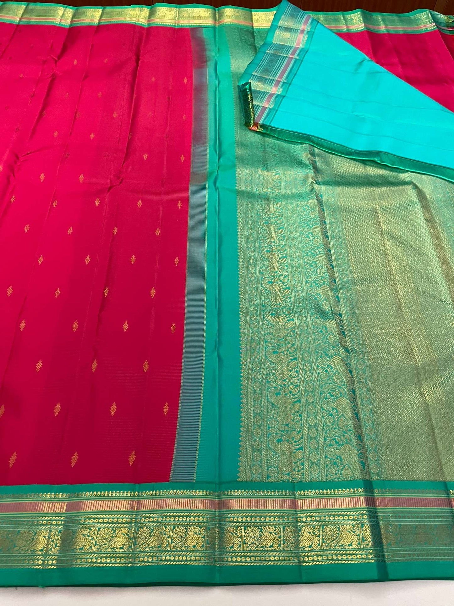 Kanchivaram Silk SBE131I10-6 By SRISHTA