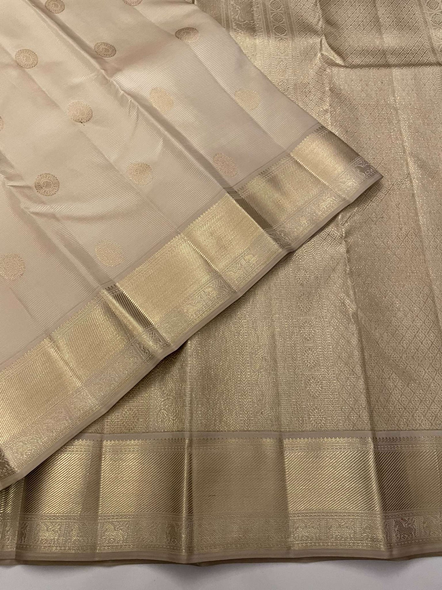 Kanchivaram Silk SBE131I9-6 By SRISHTA