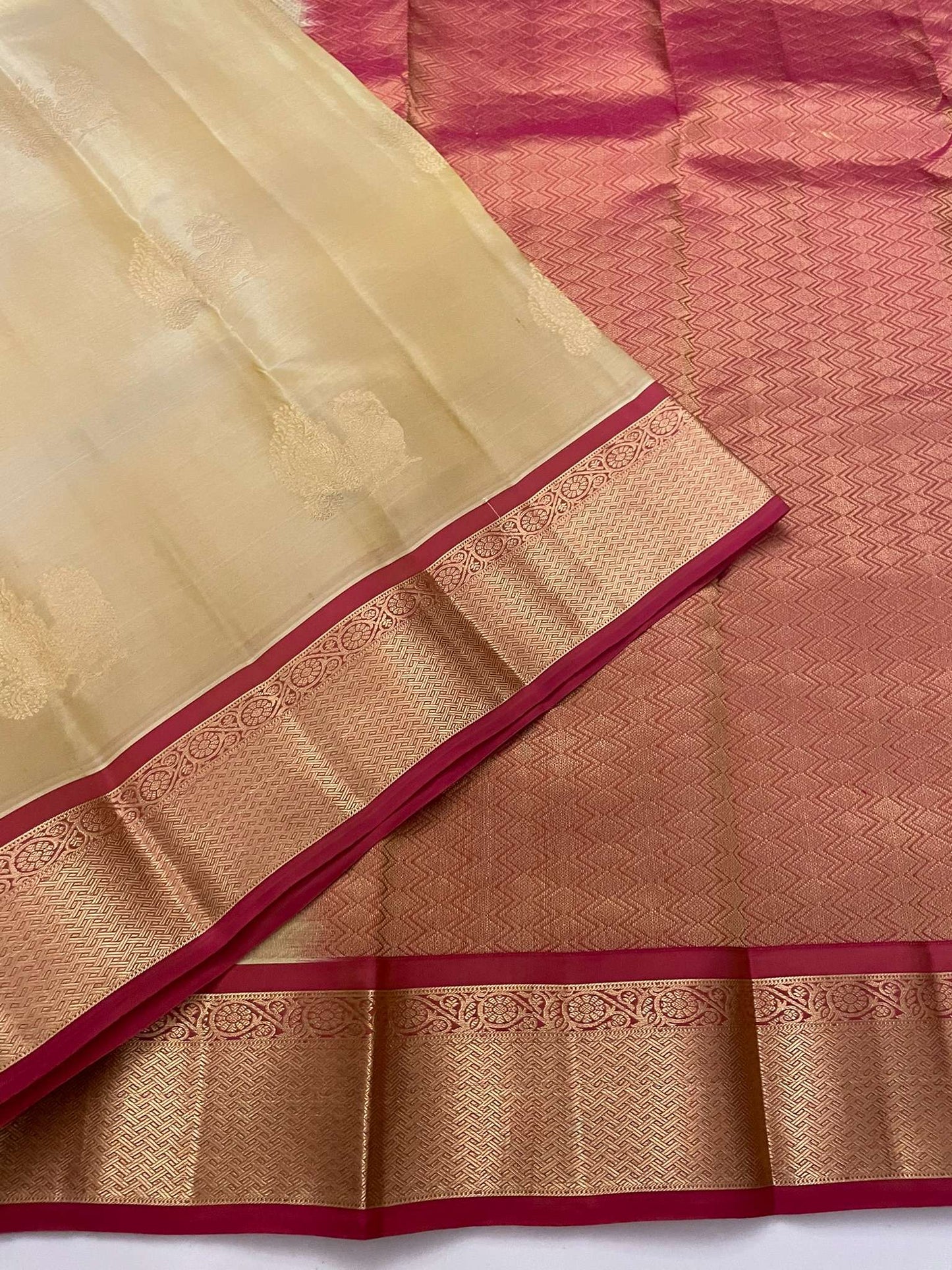 Kanchivaram Silk SBE228A29-3 By SRISHTA
