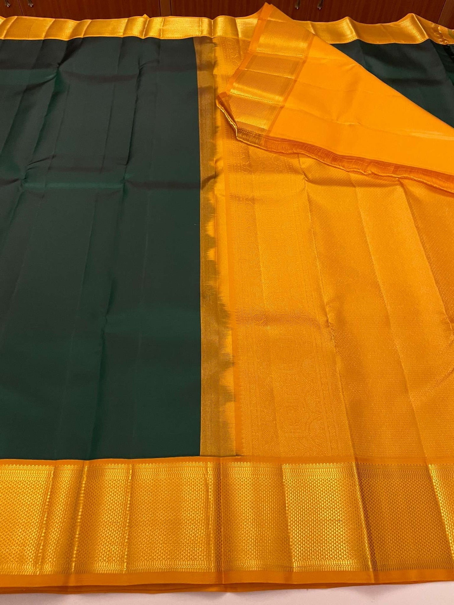 Kanchivaram Silk SBE131I1-2 By SRISHTA