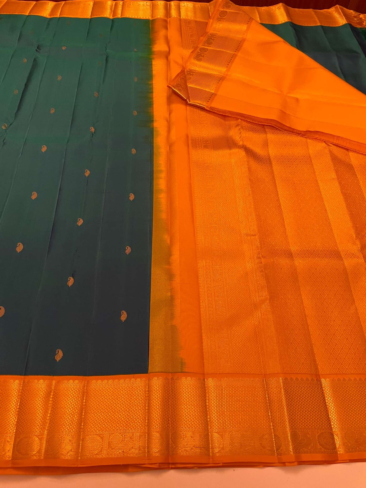 Kanchivaram Silk SBE131I8-11 By SRISHTA
