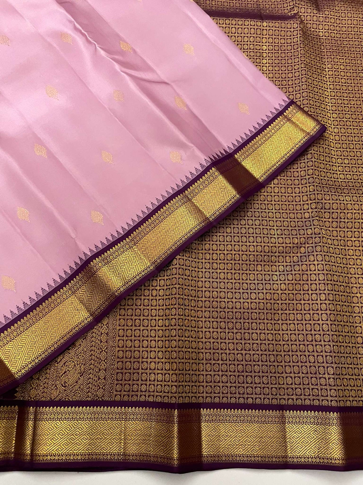 Kanchivaram Silk SBE131I8-3 By SRISHTA