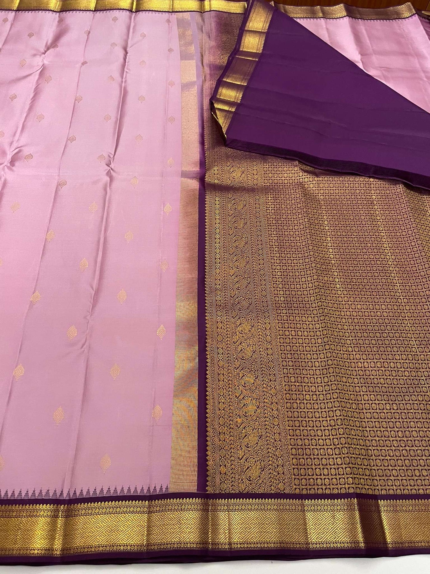 Kanchivaram Silk SBE131I8-3 By SRISHTA