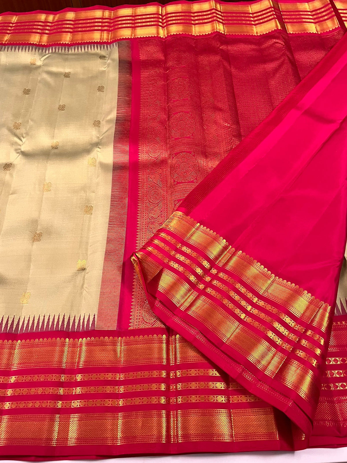 Kanchivaram Silk SBF128I4-10 By SRISHTA