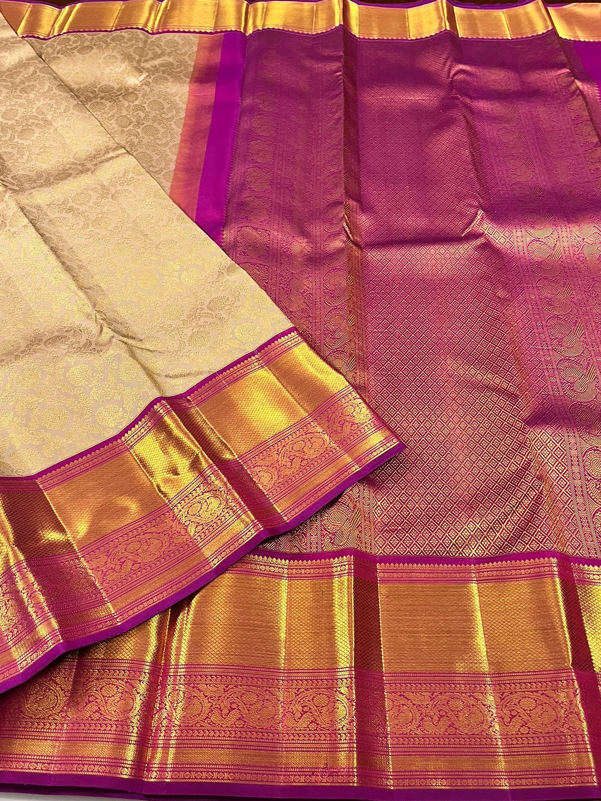 Kanchivaram Silk SBF128I5-2 By SRISHTA