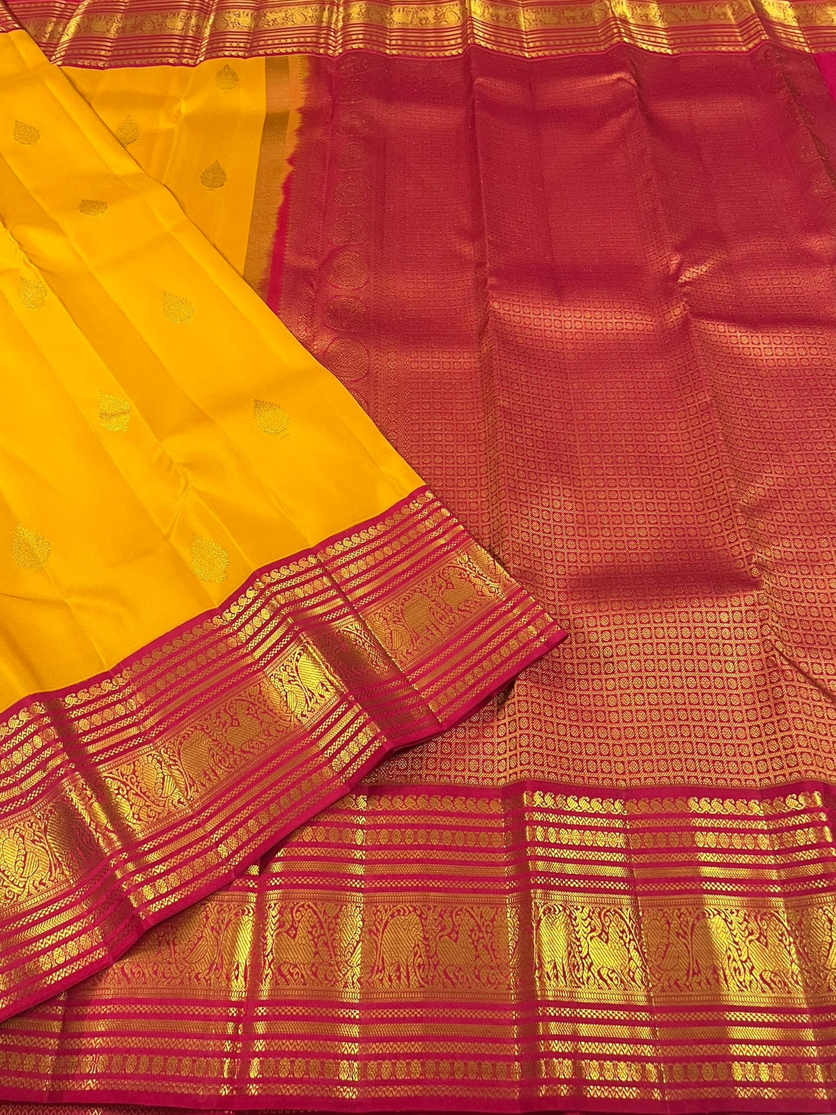 Kanchivaram Silk SBF128I3-5 By SRISHTA