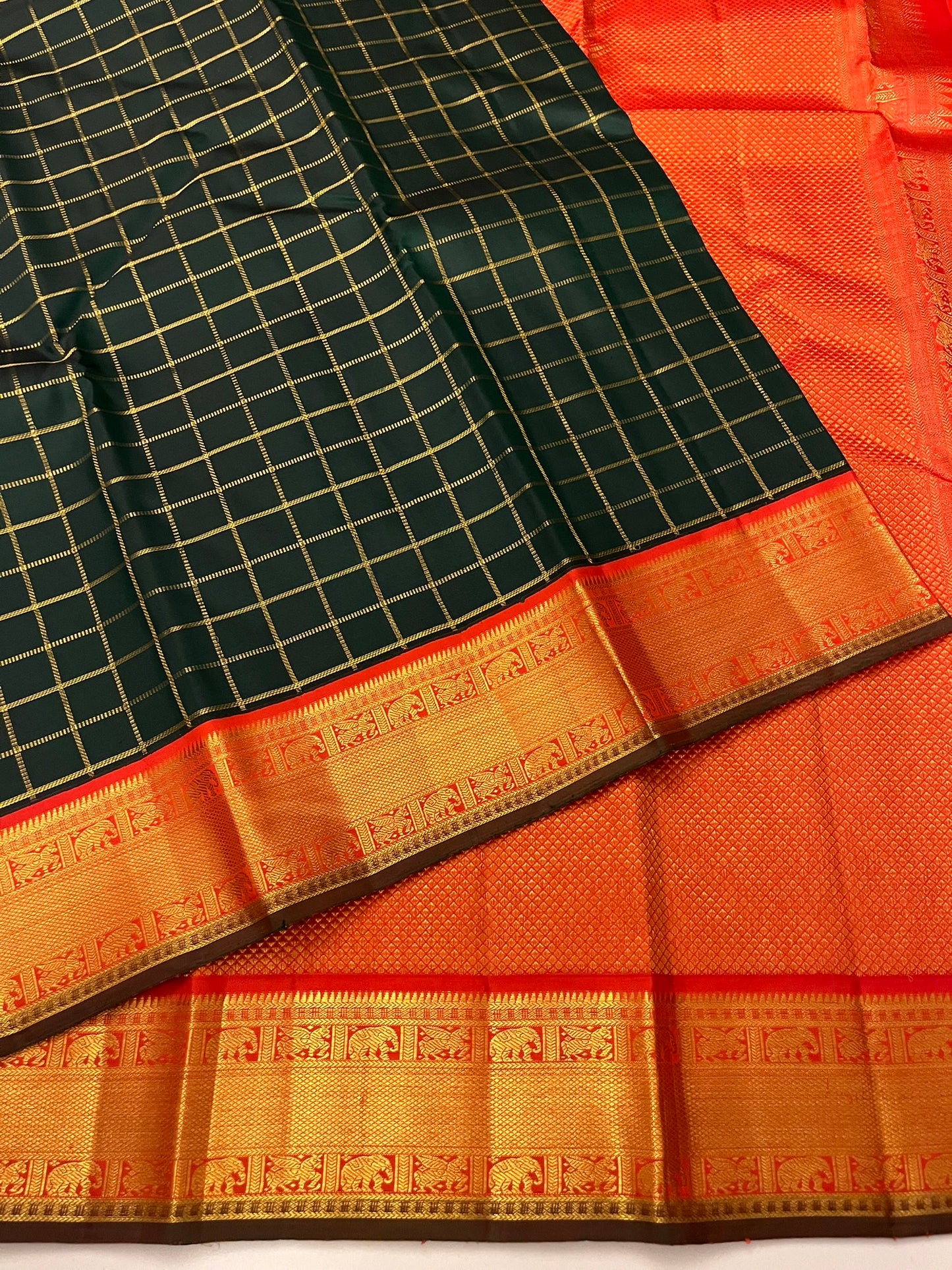 Kanchivaram Silk SBE165J2-1 By SRISHTA