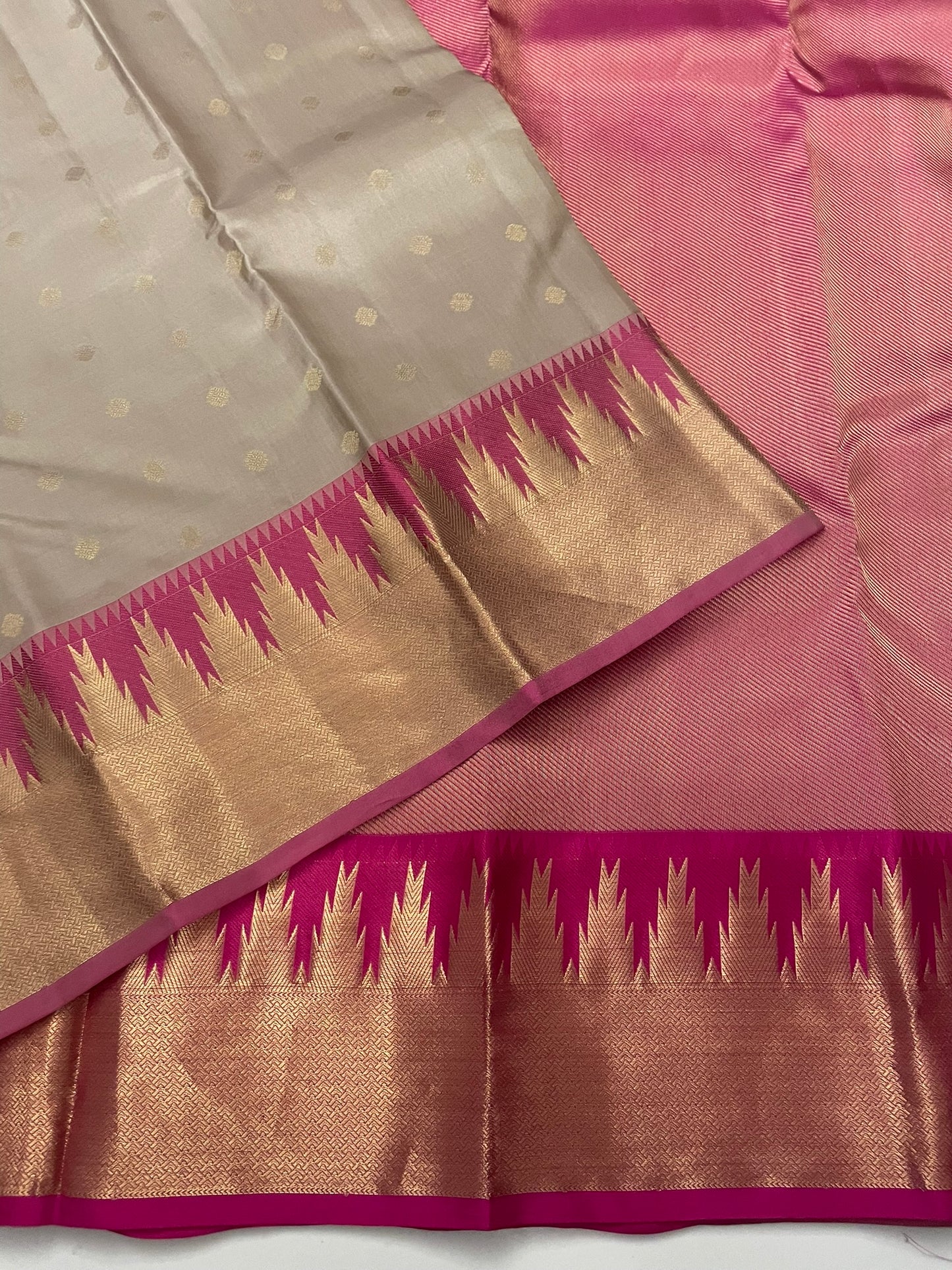 Kanchivaram Silk SBE228A25-6 By SRISHTA