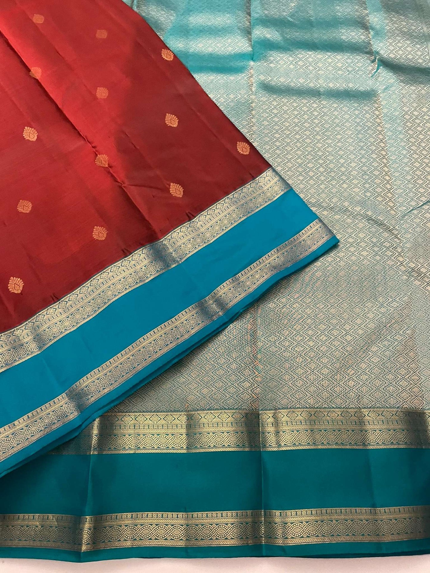 Kanchivaram Silk SBE228A26-2 By SRISHTA