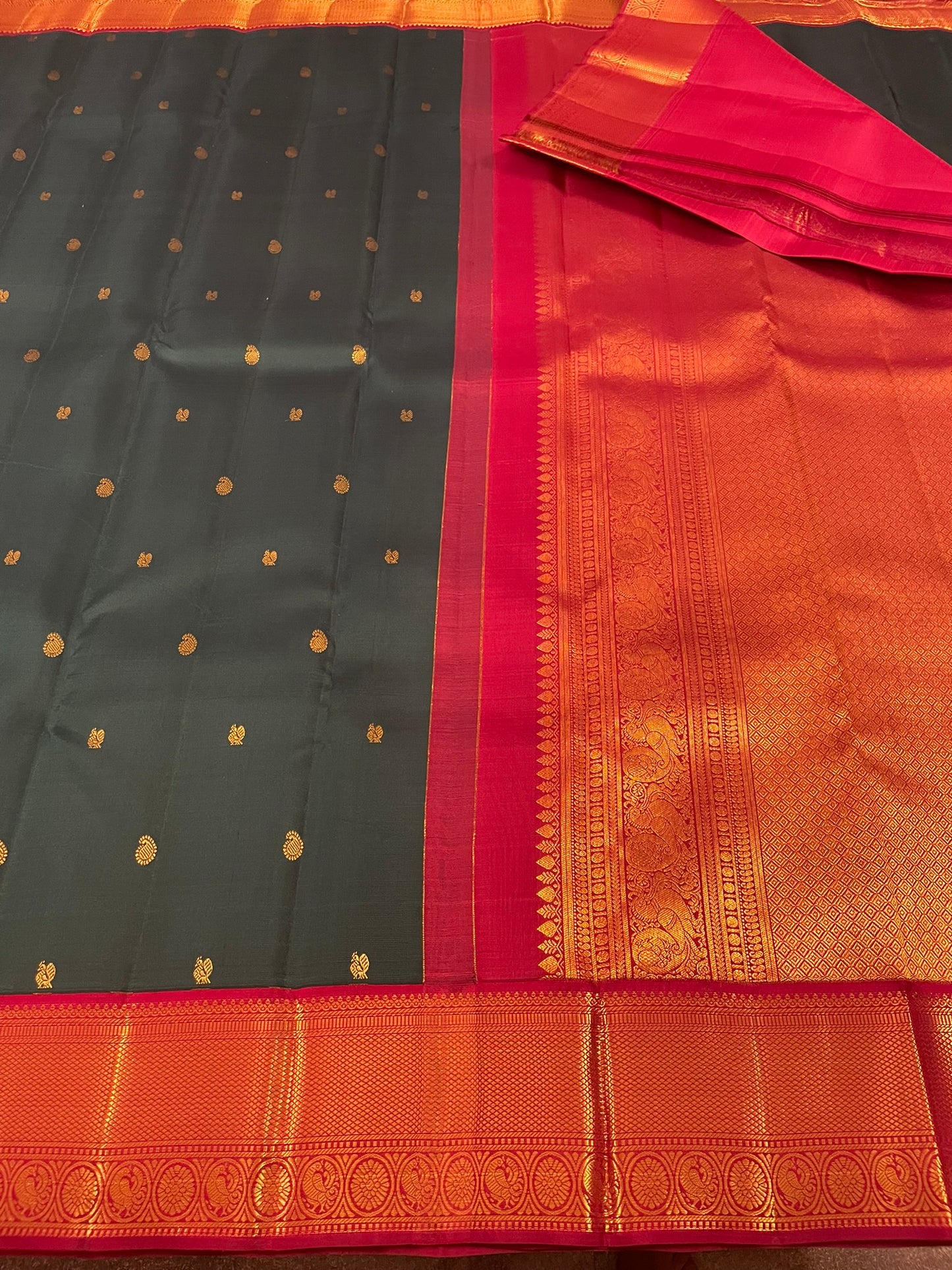Kanchivaram Silk SBF31E25-2 By SRISHTA