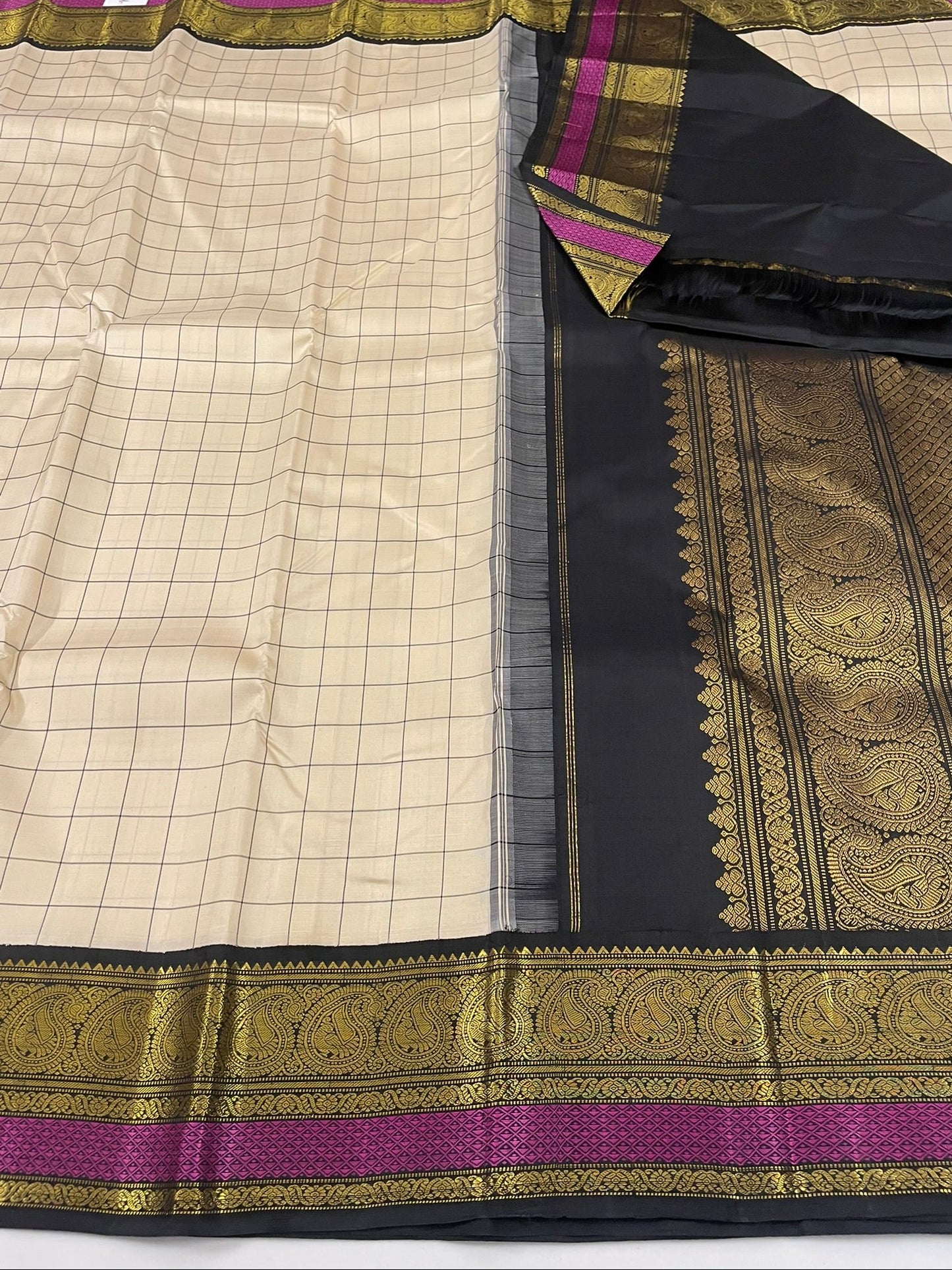 Kanchivaram Silk SBF29E6-4 By SRISHTA
